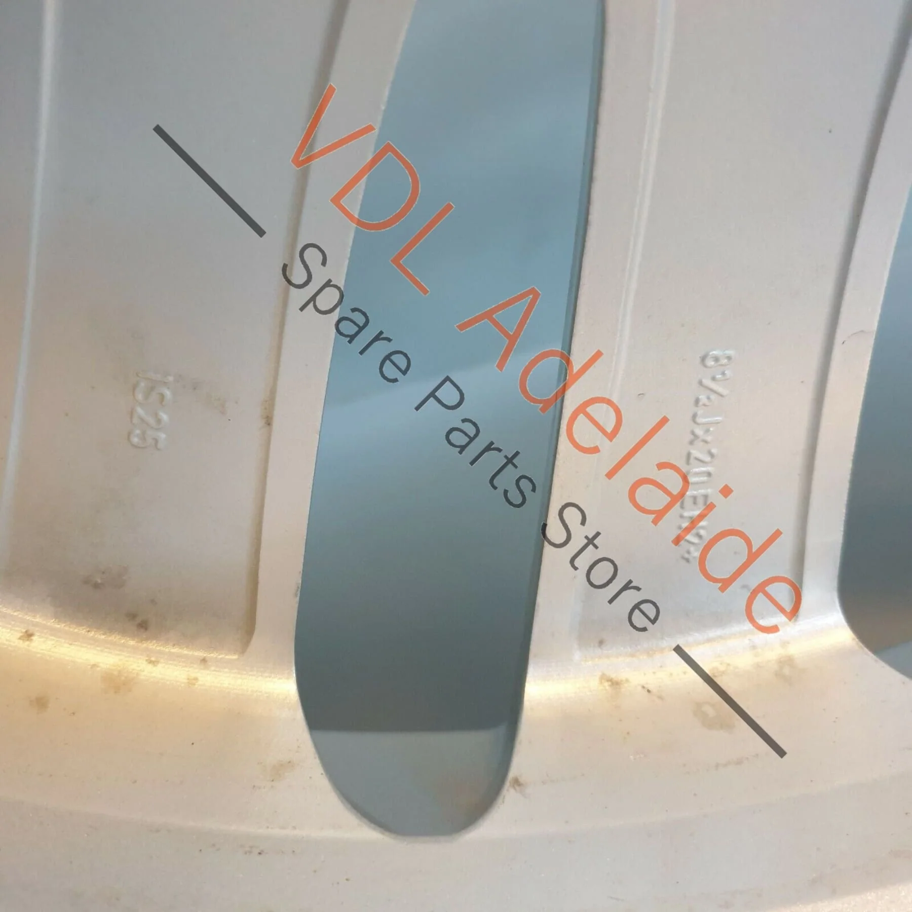 1x Genuine BMW Alloy Wheel 20 x 8.5 5x120 12 Spoke Style 525 7 Series - Image 11