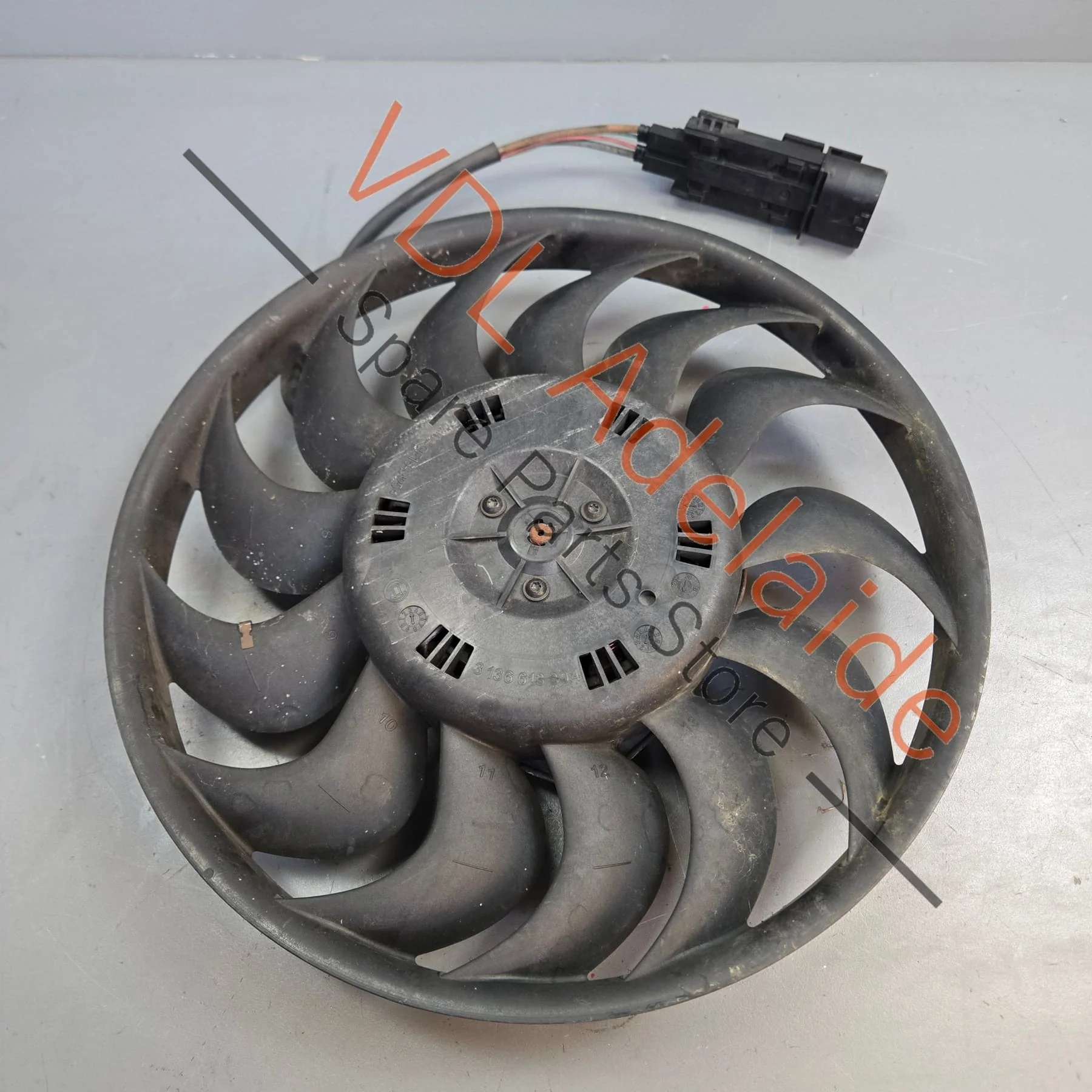 Audi D3 S8 A8 Radiator Fan 390mm 4E0959455G - Image 4