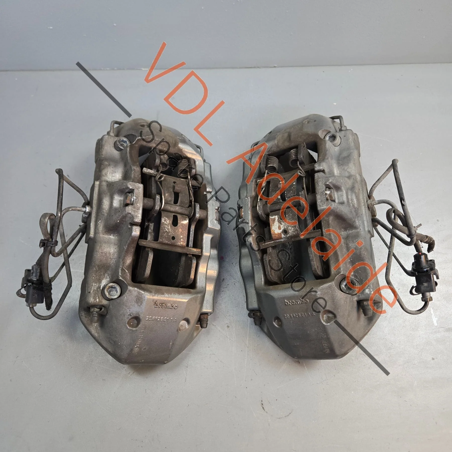 Audi Brembo Carbon Ceramic 380mm x 38mm Brake Caliper Pair 4E0615107 4E0615108 - Image 3