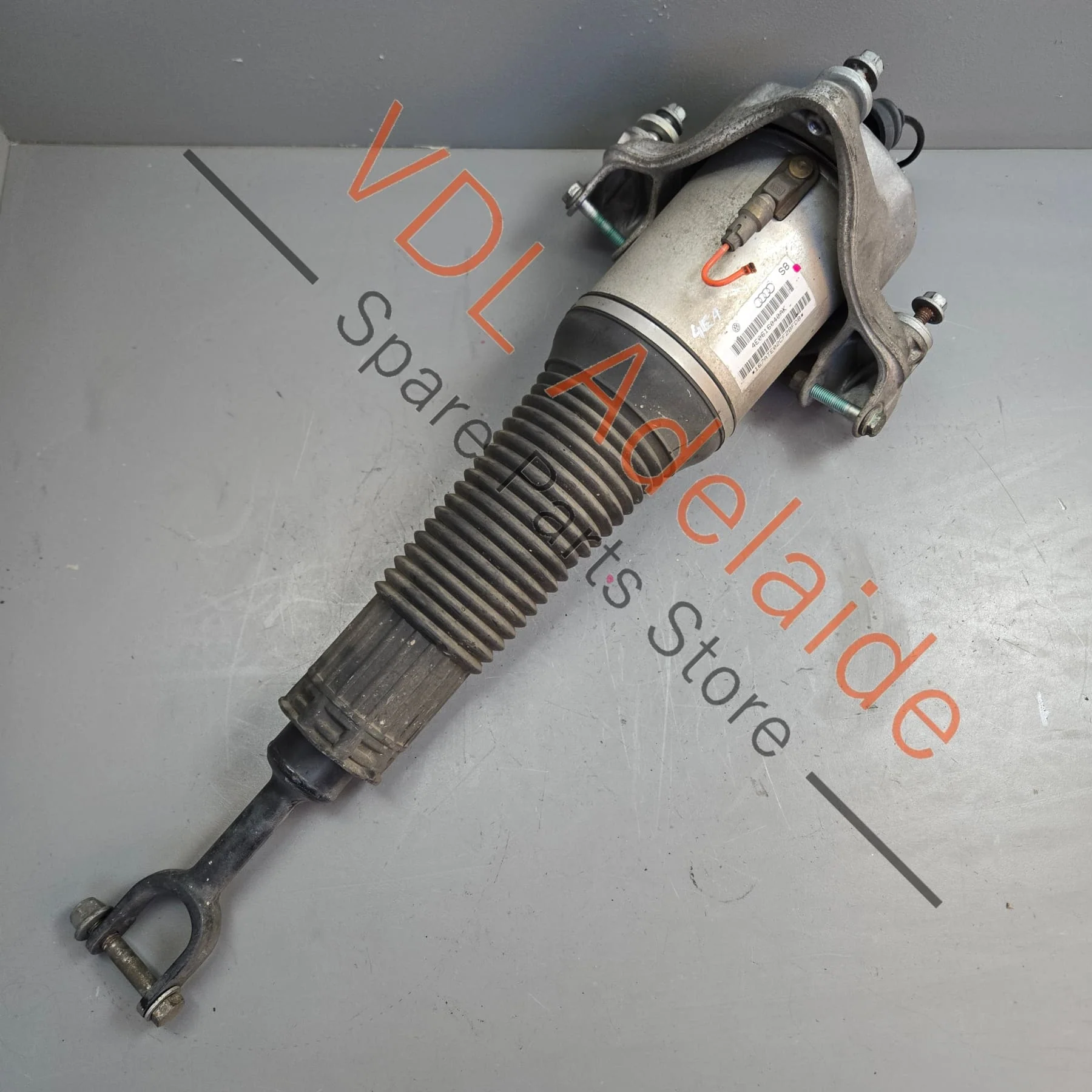 Audi D3 S8 Front Right Shock Absorber Air Suspension Strut 4E0616040AK 4E0616040AP