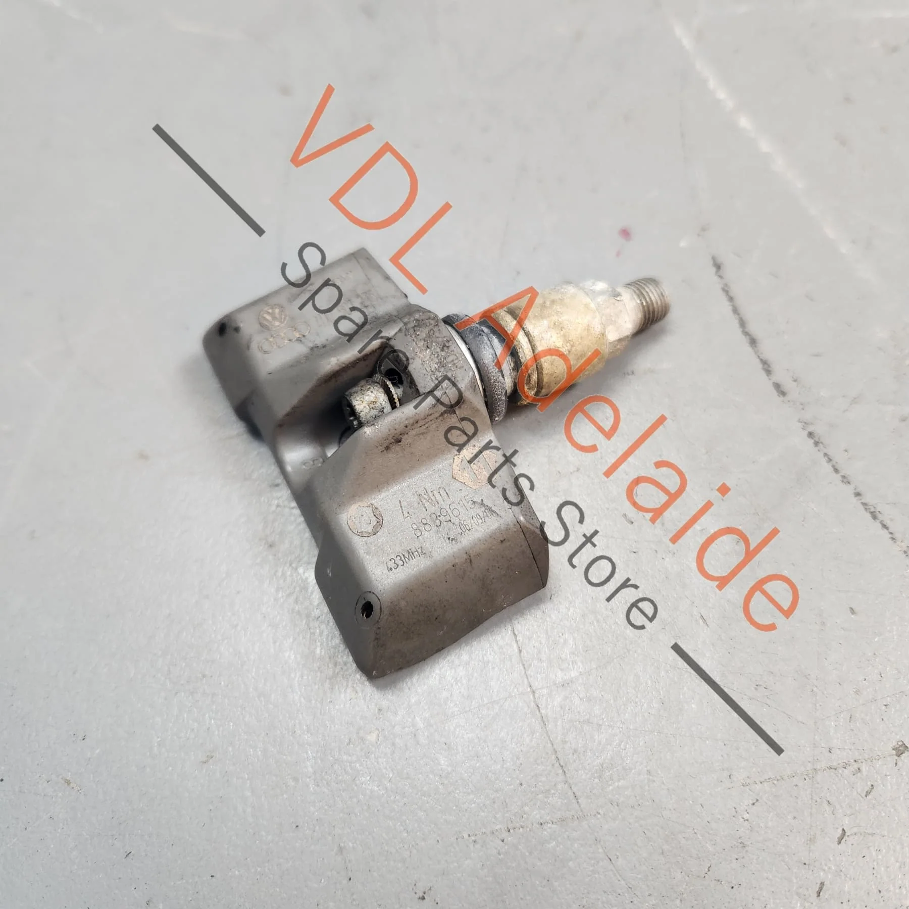 Audi Tyre Pressure Sensor Wireless 4D0907275E 4D0601361