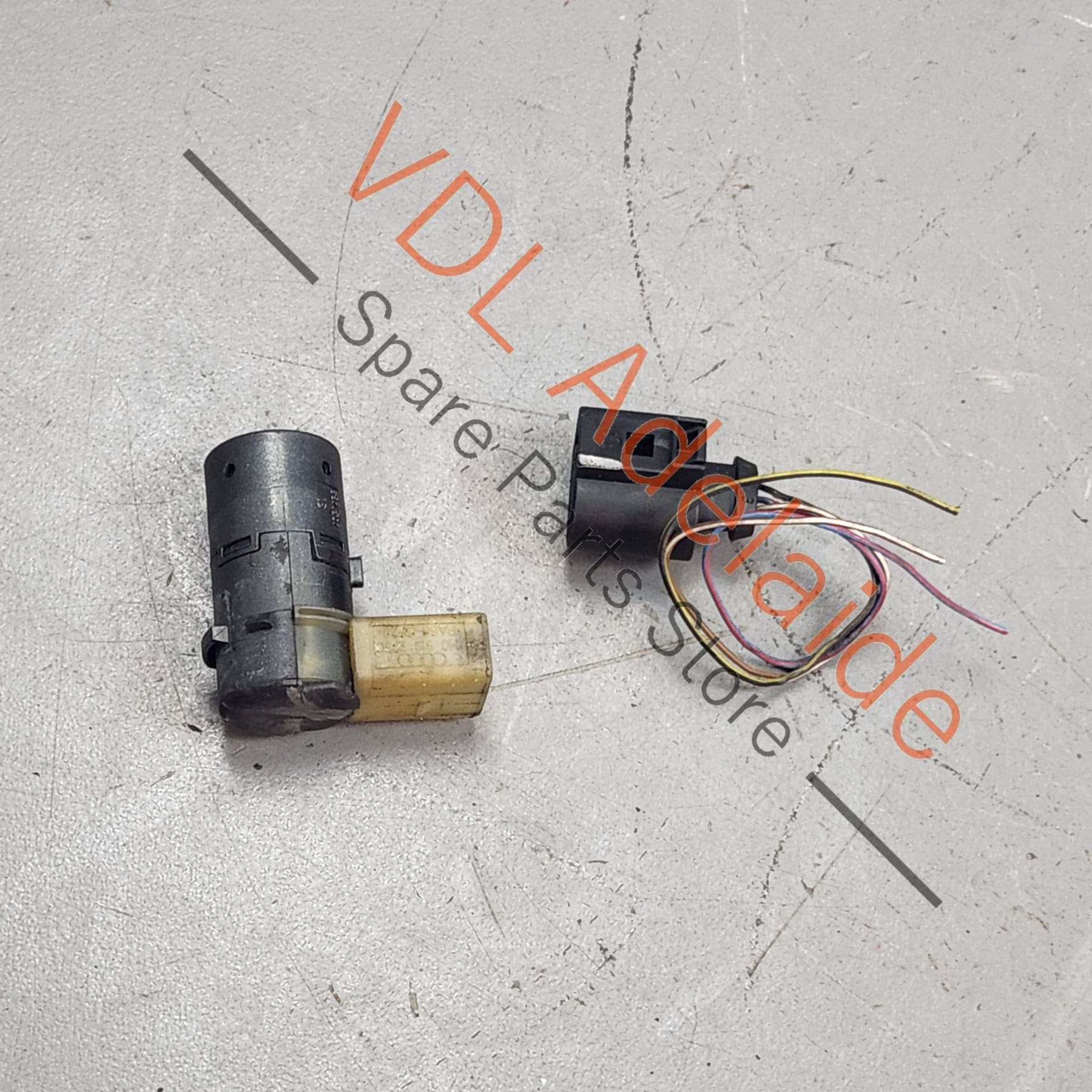 Audi A8 S8 D3 4E Parking Sensor 7H0919275C GRU Daytona Grey 6Y6Y With Plug & Wiring Tail - Image 3