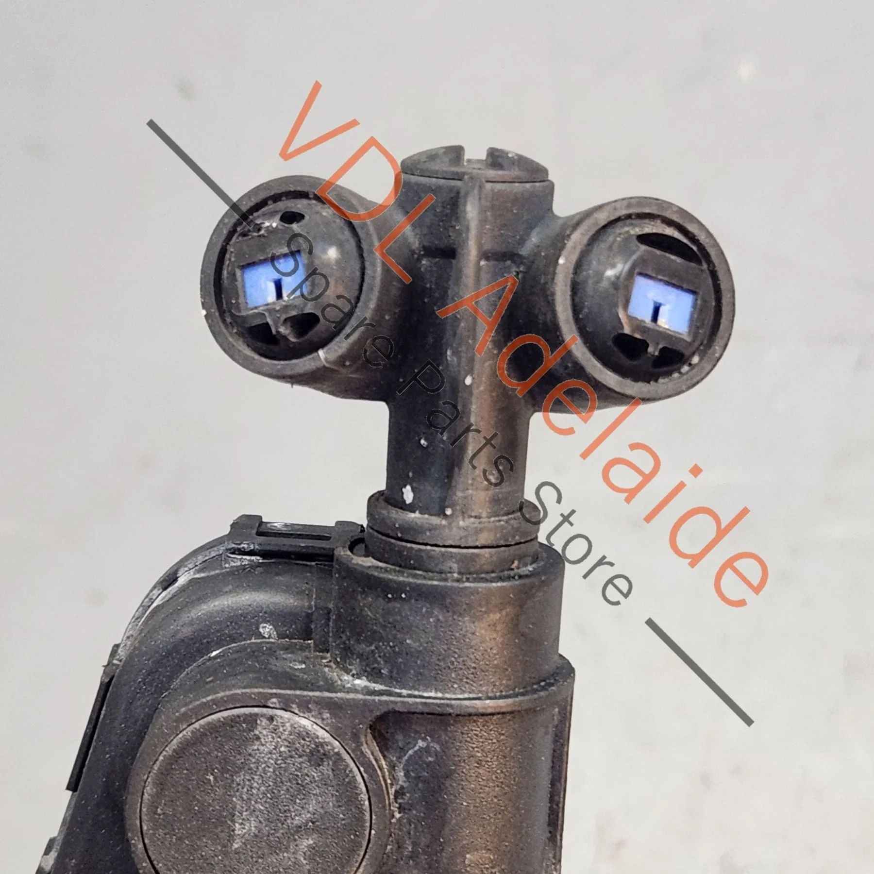 Audi A8 S8 D3 Headlight Washer Nozzle Jet Lift Cylinder 4E0955965AA - Image 2
