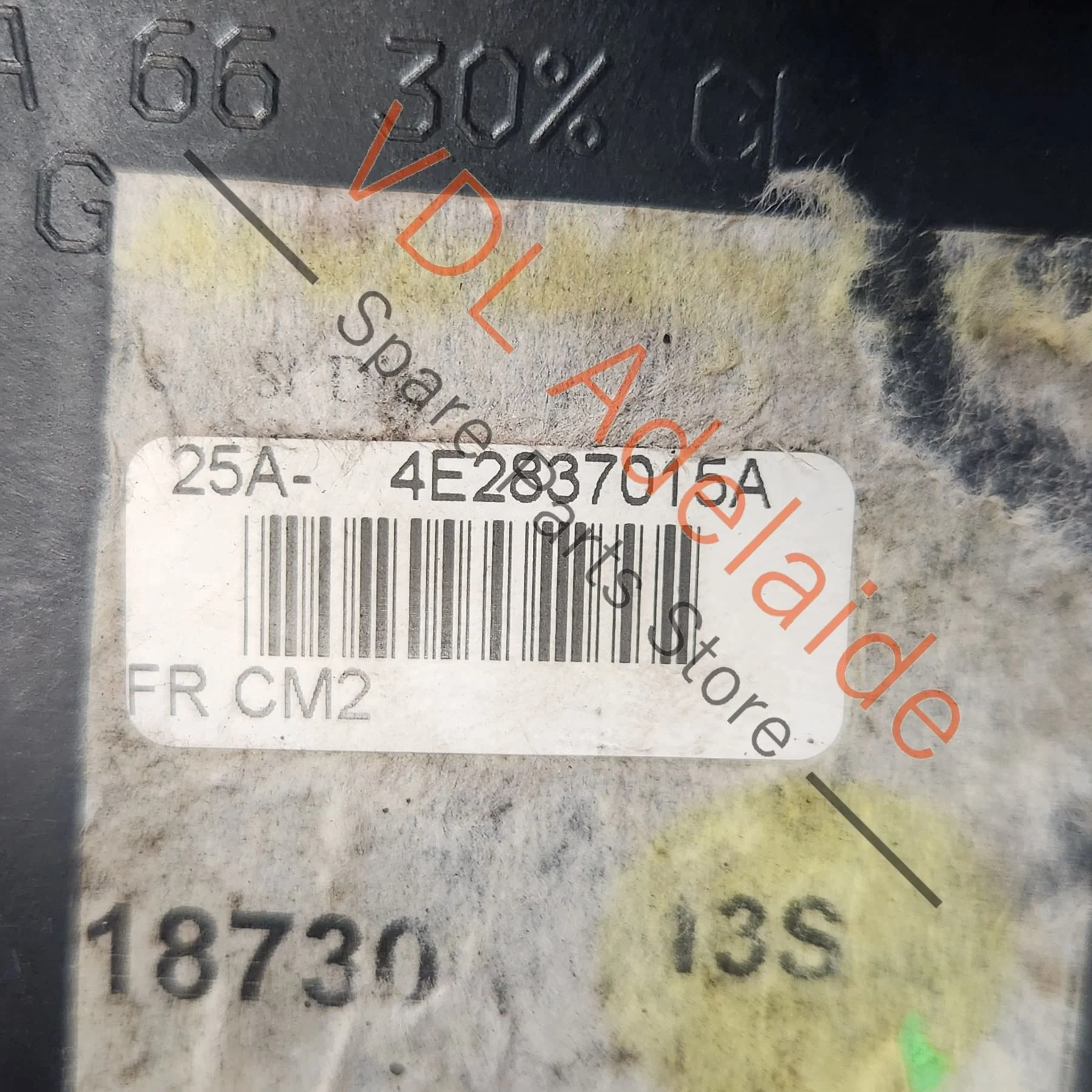 Audi A8 D3 Front Left Door Lock Actuator 4E2837015A - Image 2