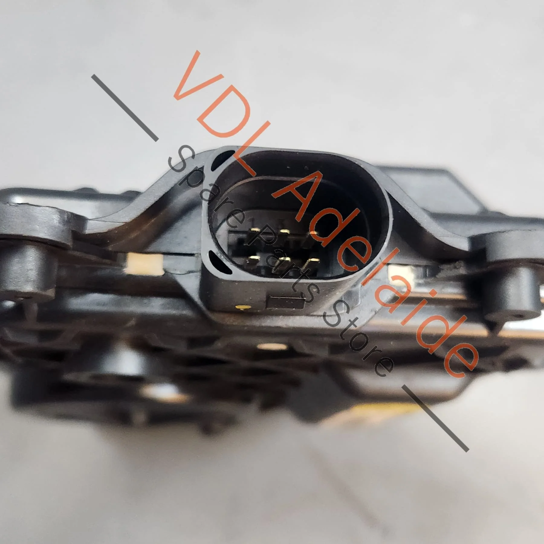 Audi A8 D3 S8 Power Door Latch Lock Motor 4E0837059 - Image 6