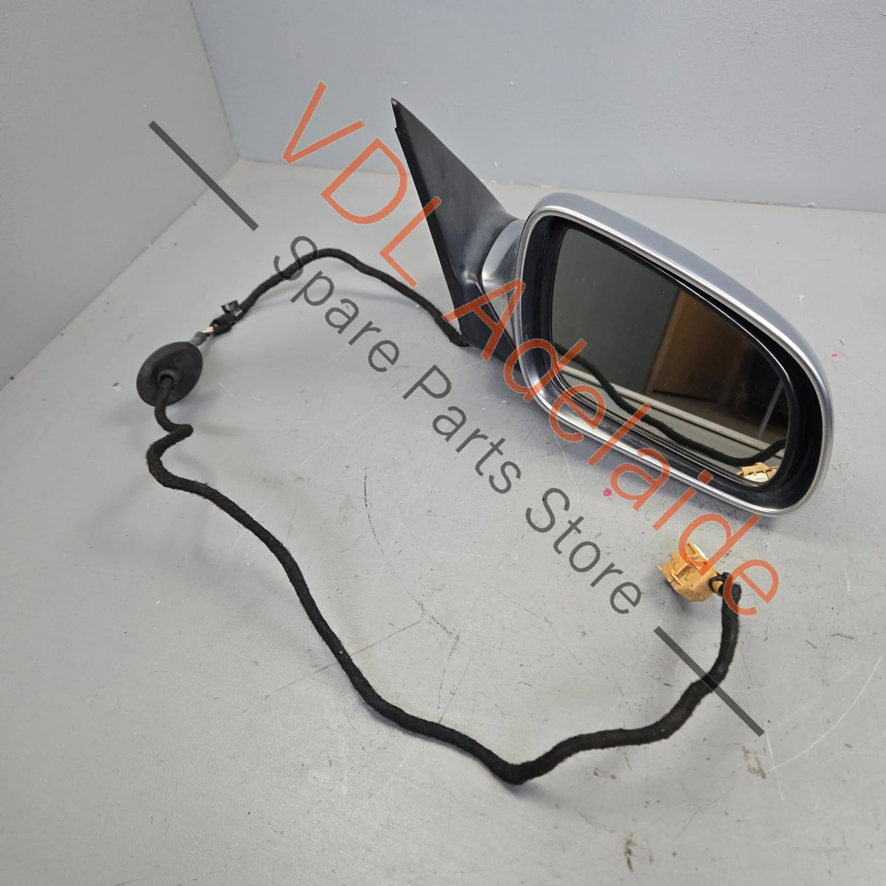 Audi A8 S8 D3 4E Right Power Folding Mirror 4E2858532T 4E0857536E 4E0857508A