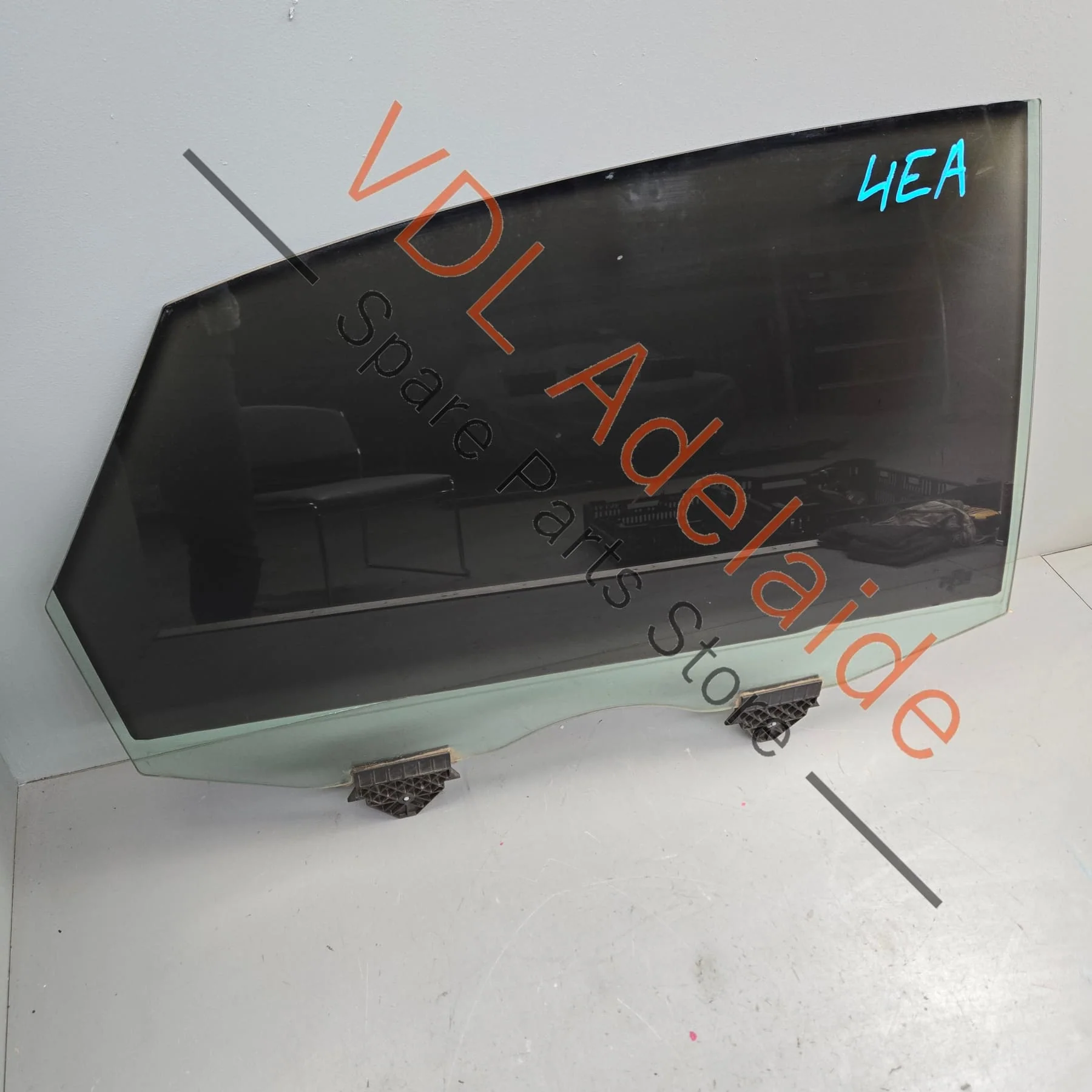 Audi A8 4E D3 Right Rear Door Glass Anti-intrusion 4E0845026L - Image 2