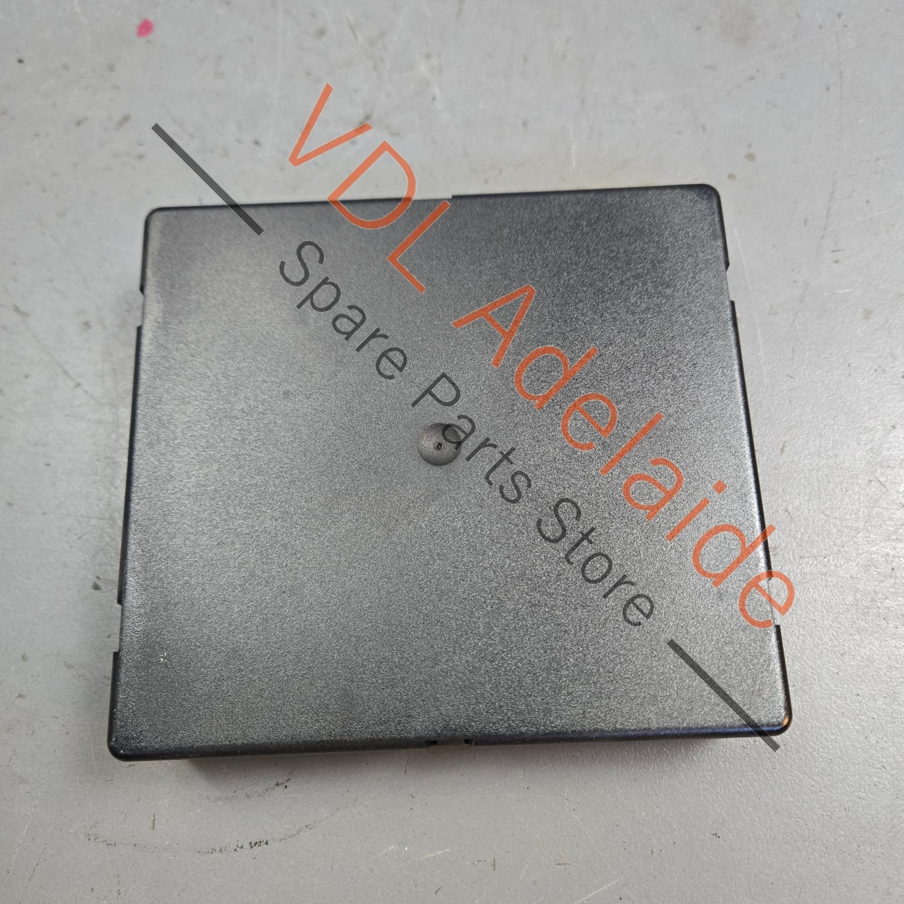 Audi A8 S8 D3 BCM Body Control Control Module 4E0910760D - Image 4