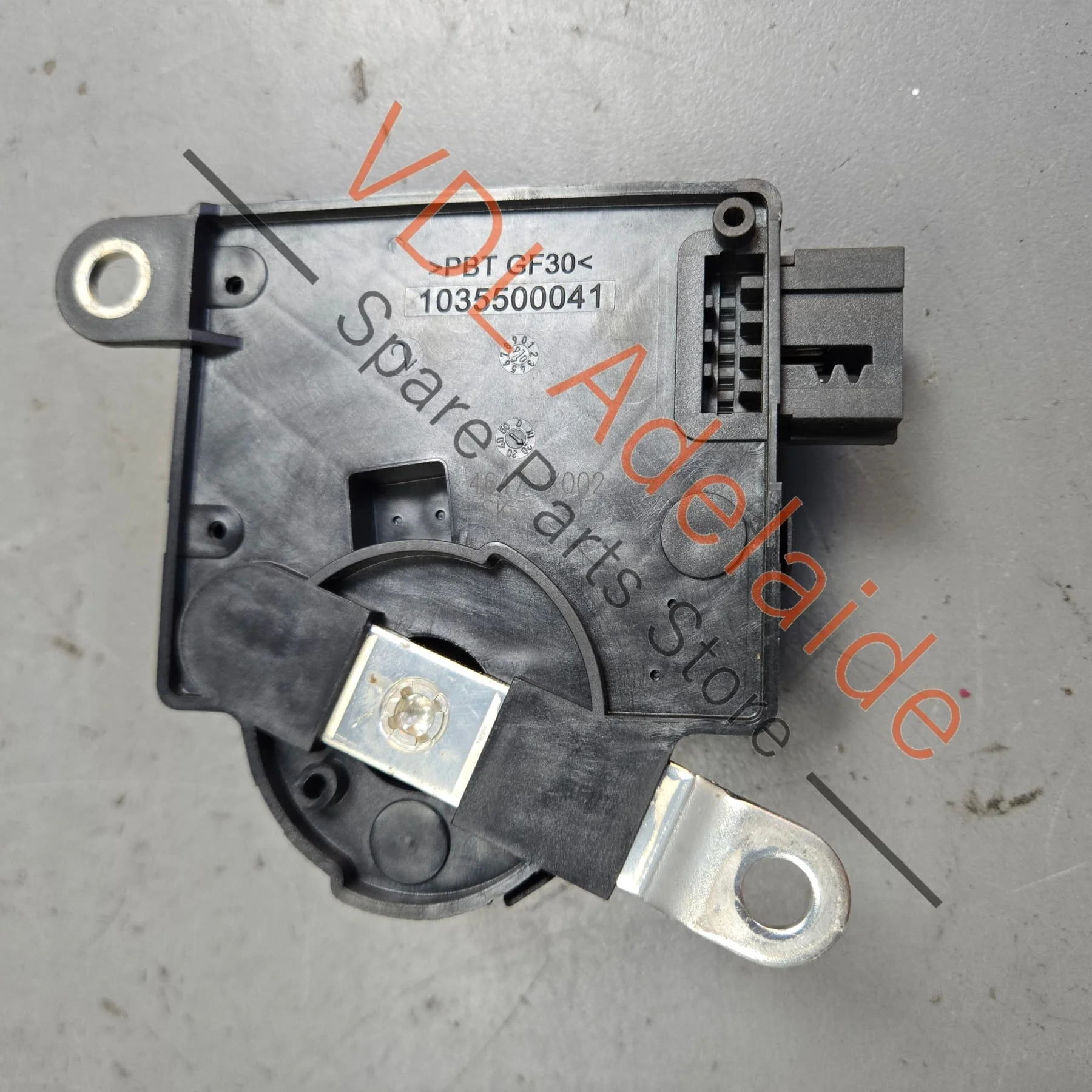 Audi A8 S8 D3 Control Unit for Battery Monitoring 4E0910181C 4E0915181C - Image 2