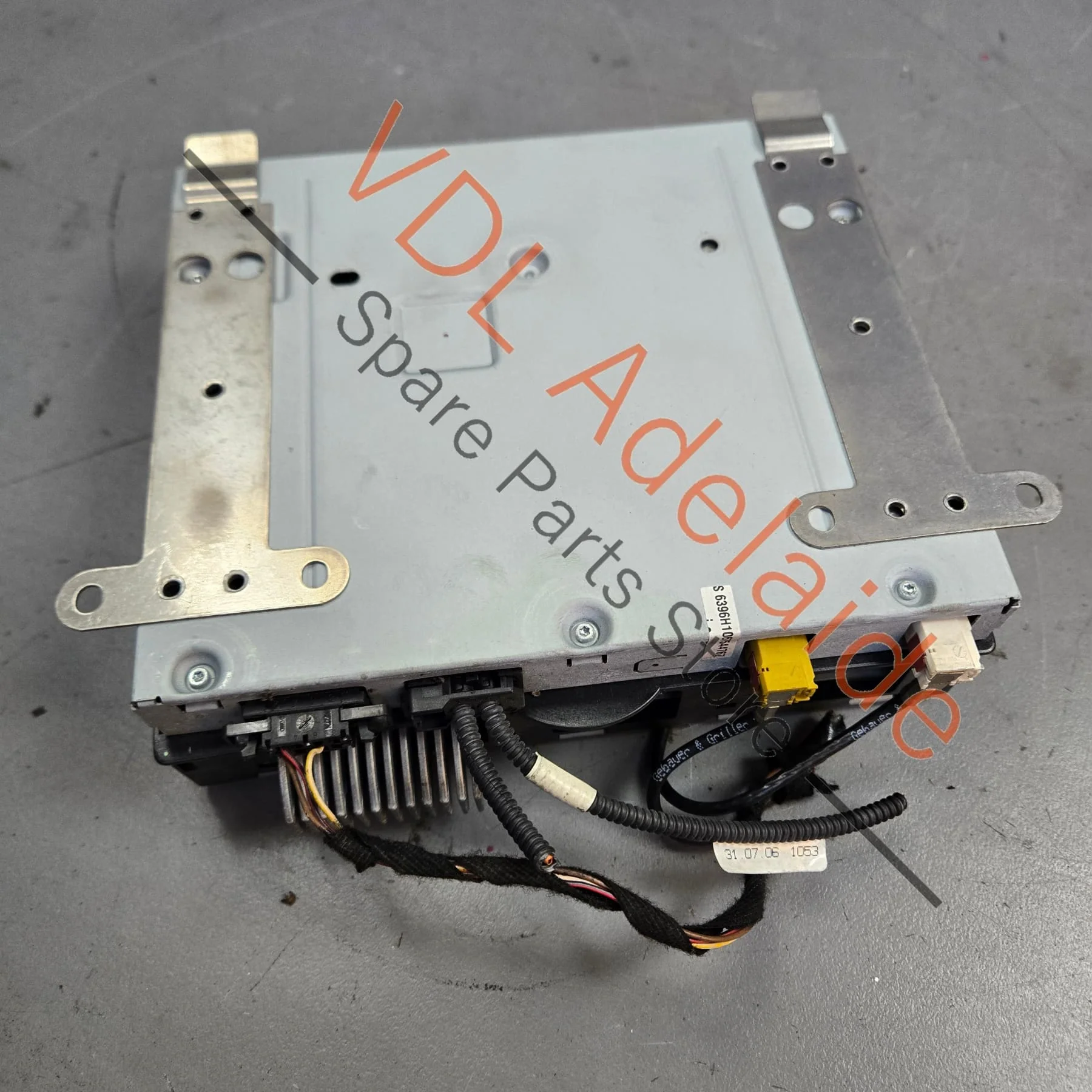 Audi Audio Radio Stereo Tuner Receiver K-Box 4E0035541P 4E0910541M - Image 4