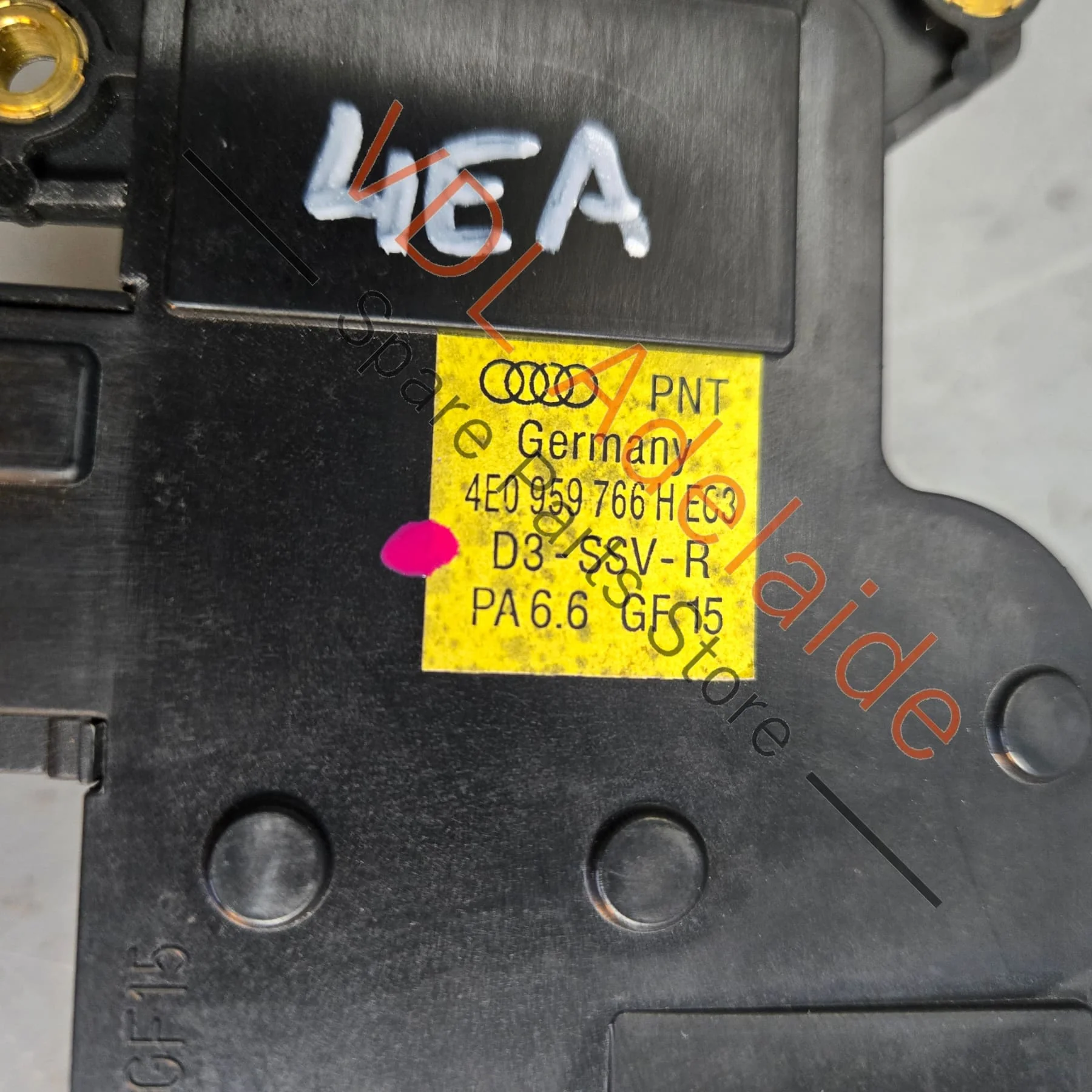 Audi A8 D3 Electric Seat Switch Right 4E0959766H - Image 3