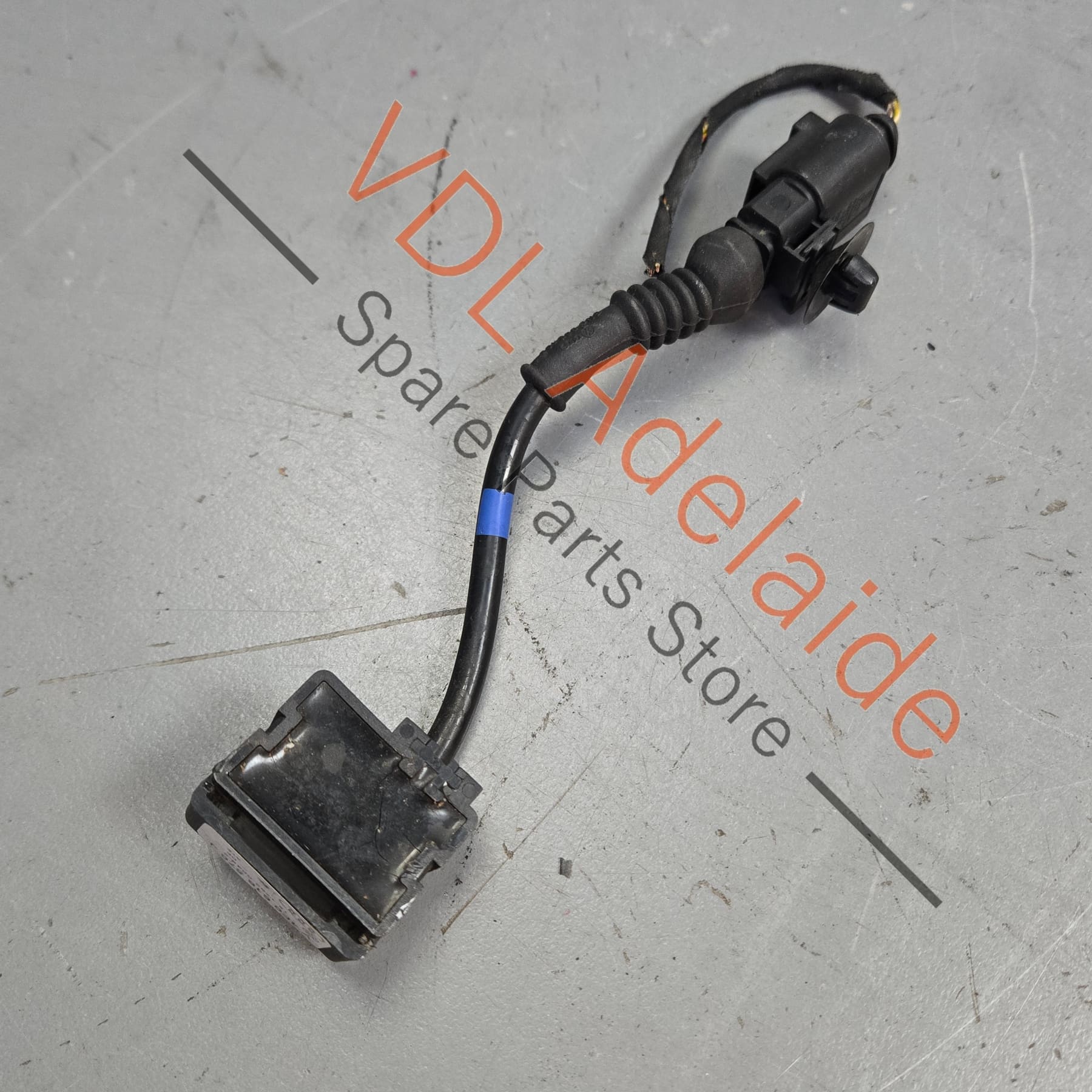 Audi A8 Acceleration Sensor Front Right 4E0616576K 4E0616576J - Image 3