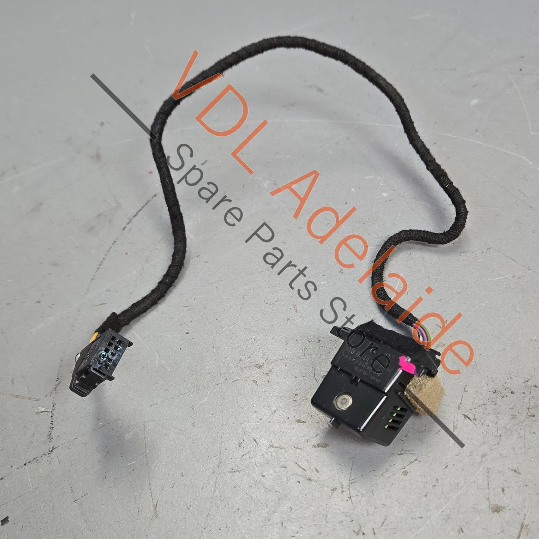 Audi A8 D3 Air Humidity Sensor 4E0907658