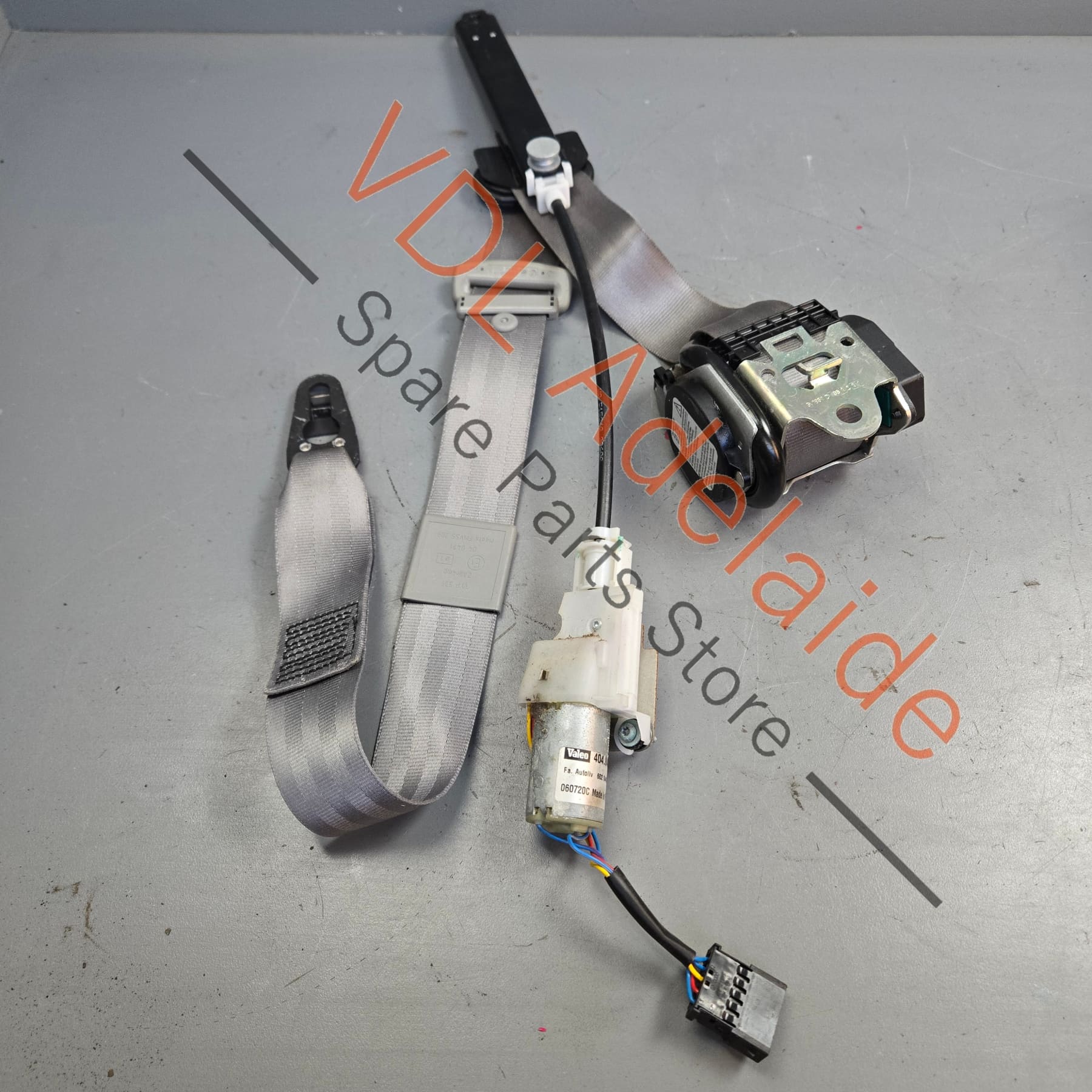 Audi A8 S8 Front Right Seat Belt Seatbelt 4E2857706 KPF Colour Platinum - Image 2