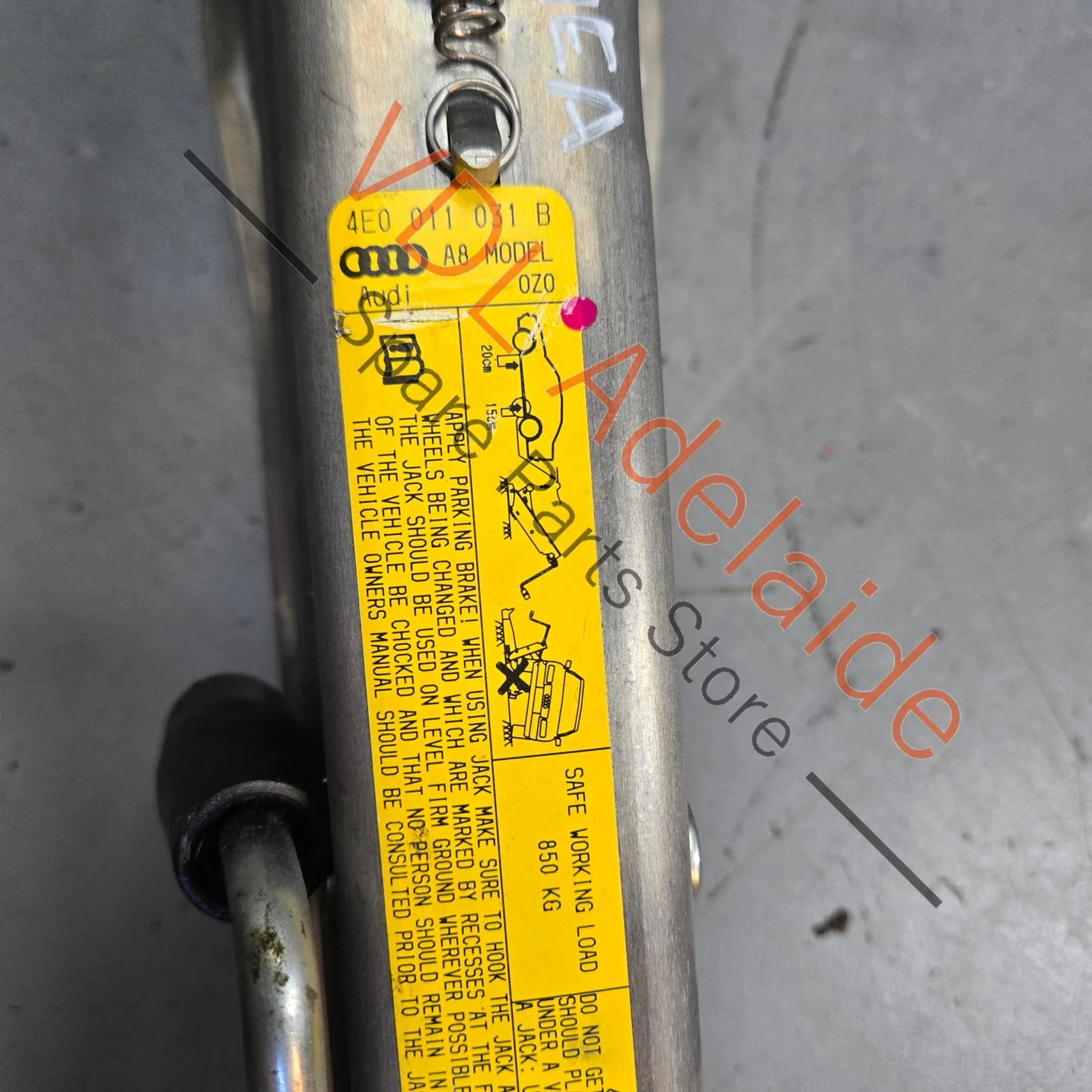Audi A8 S8 Emergency Flat Tyre Jack 4E0011031B - Image 3