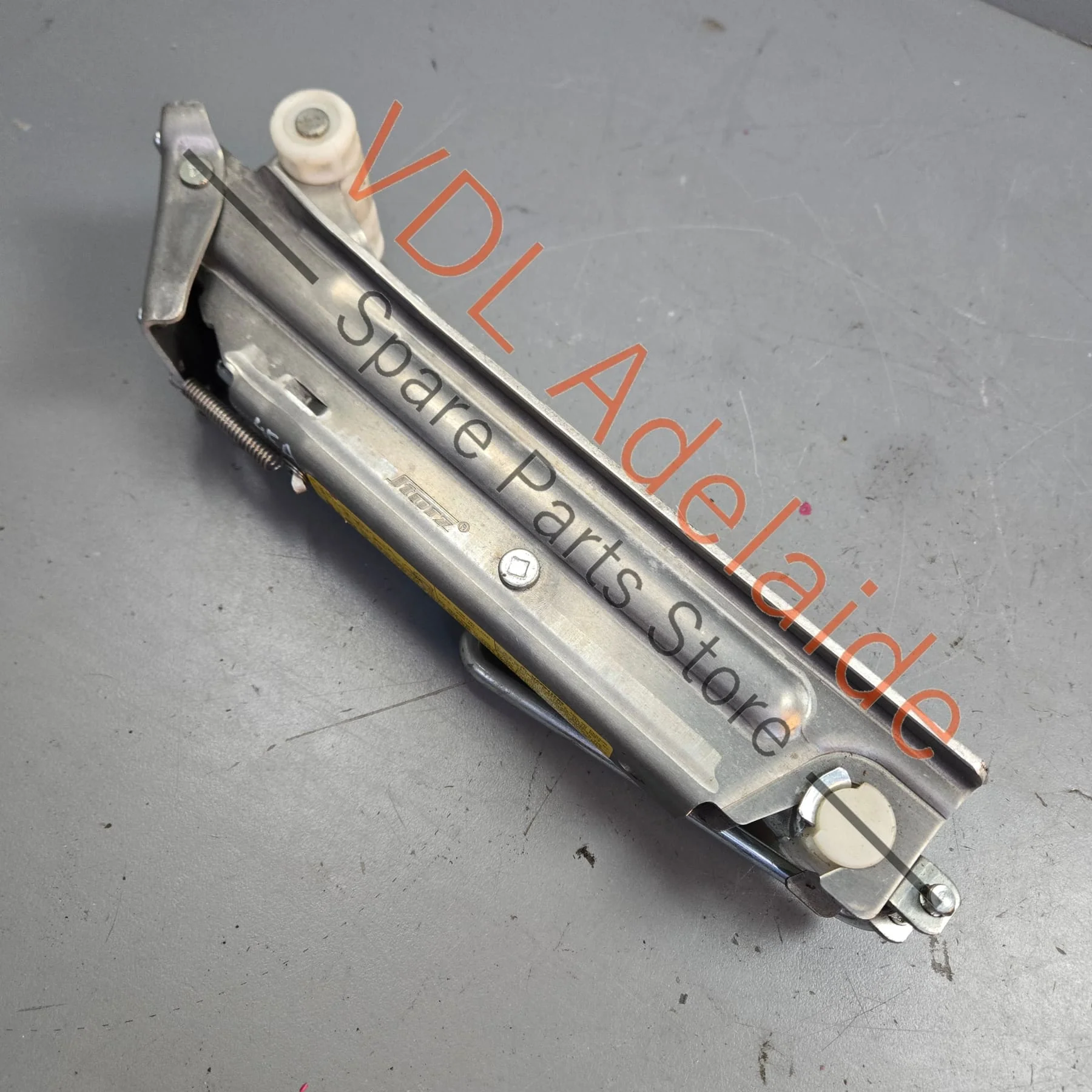 Audi A8 S8 Emergency Flat Tyre Jack 4E0011031B - Image 6