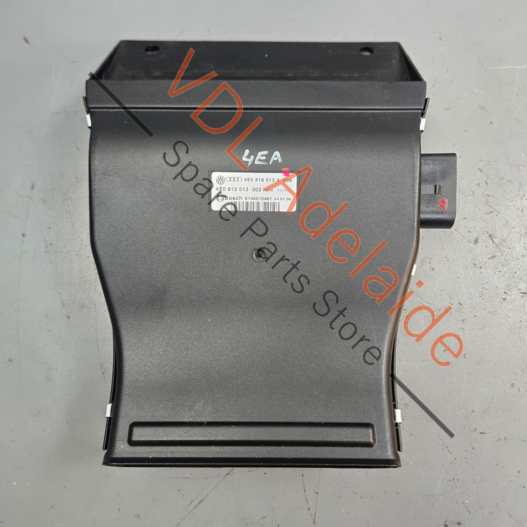 Audi A8 Floor Mounted Heater Booster Vent with Internal Heating Element 4E0819013A Left