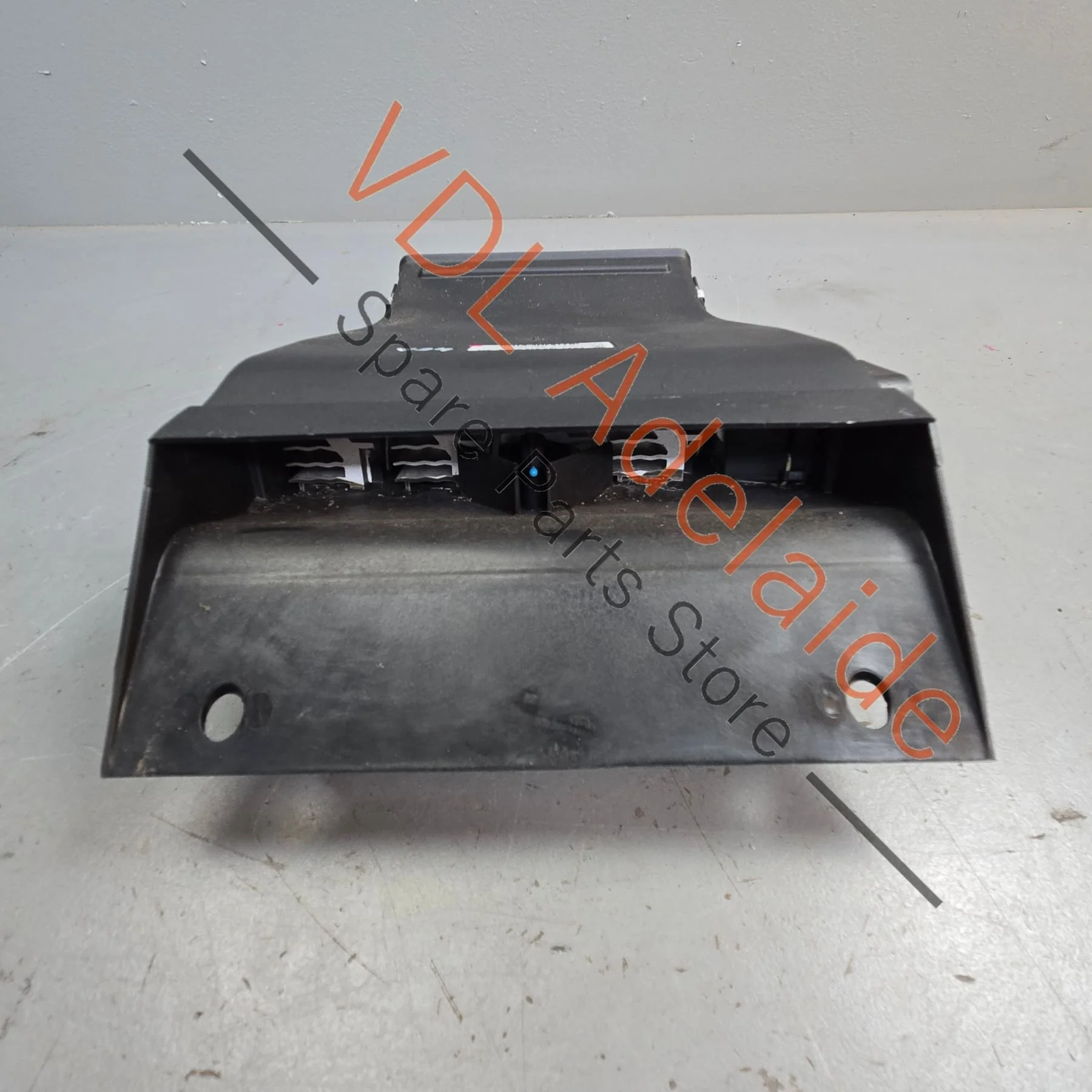 Audi A8 Floor Mounted Heater Booster Vent with Internal Heating Element 4E0819014A Right - Image 4
