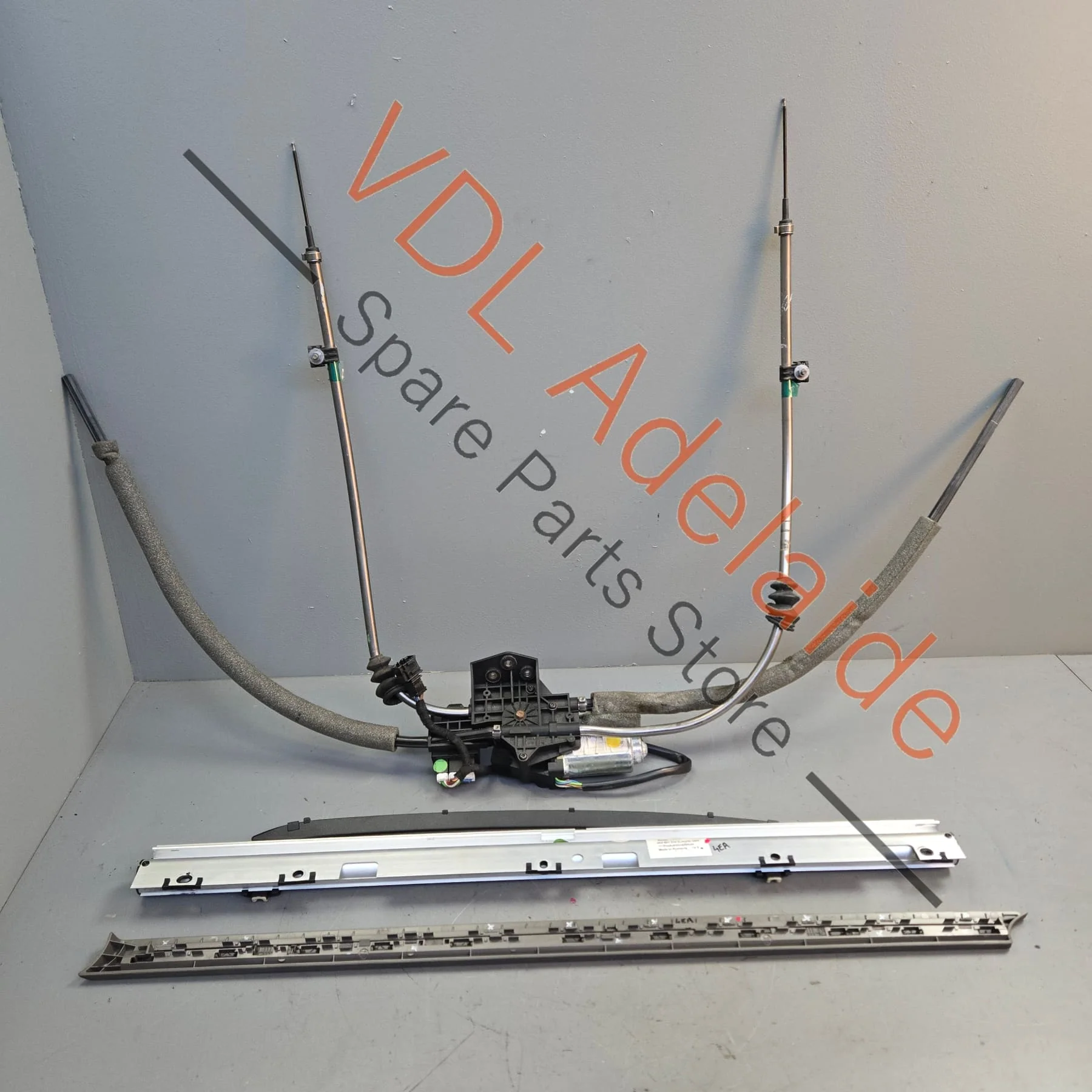 Audi A8 Rear Right Electric Sun Blind Shade with drive motor assy 4E0861334G 4E0861978B - Image 10