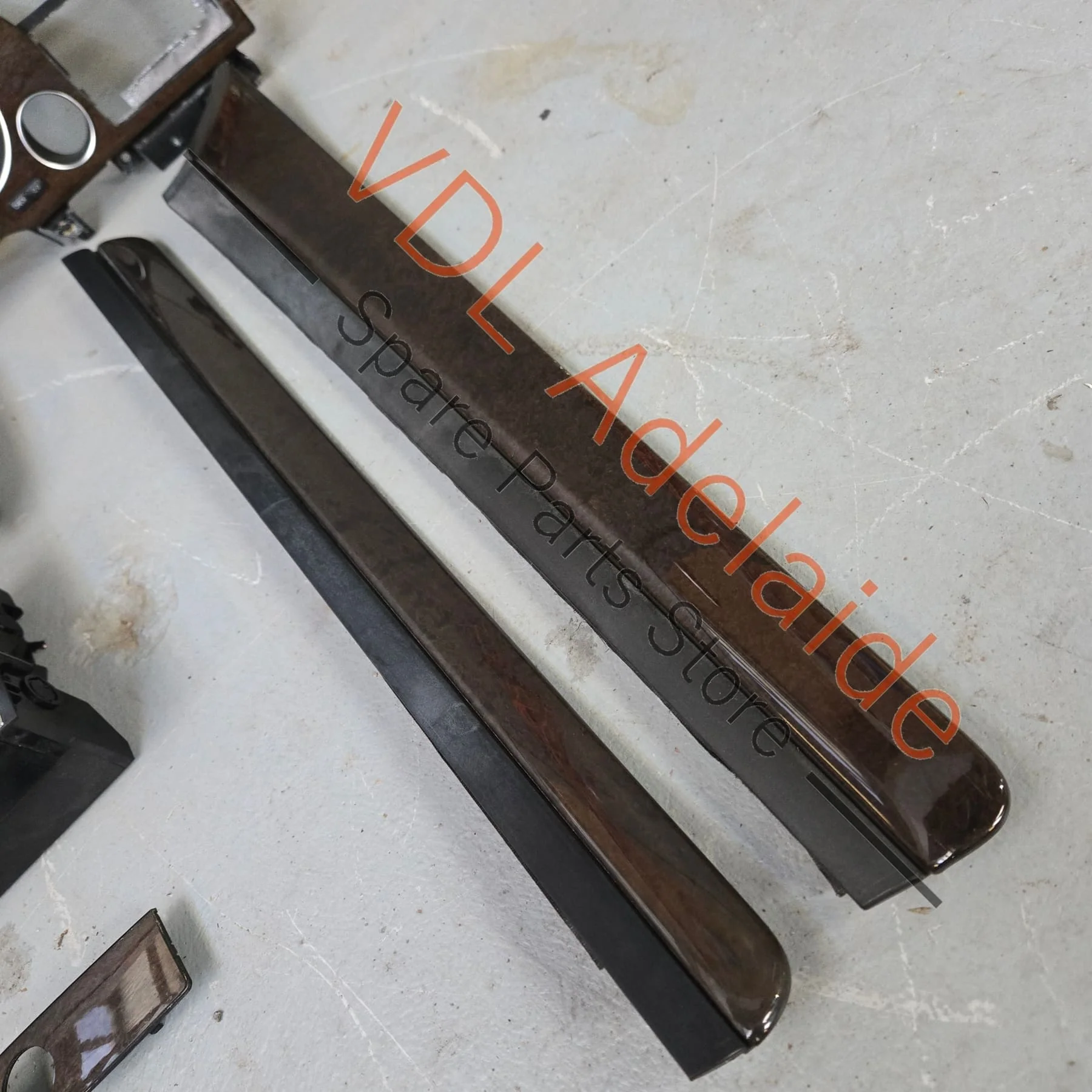 Audi A8 Interior Wood Grain Doors & Dashboard Grey Birch for RHD models - Image 10