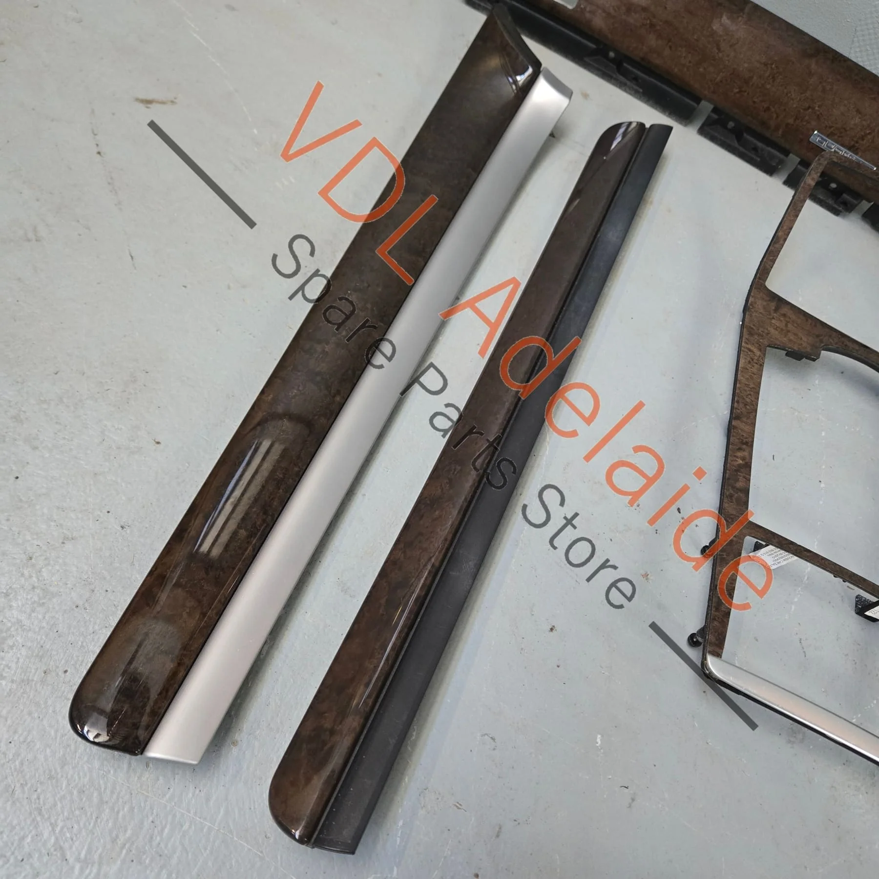Audi A8 Interior Wood Grain Doors & Dashboard Grey Birch for RHD models - Image 9