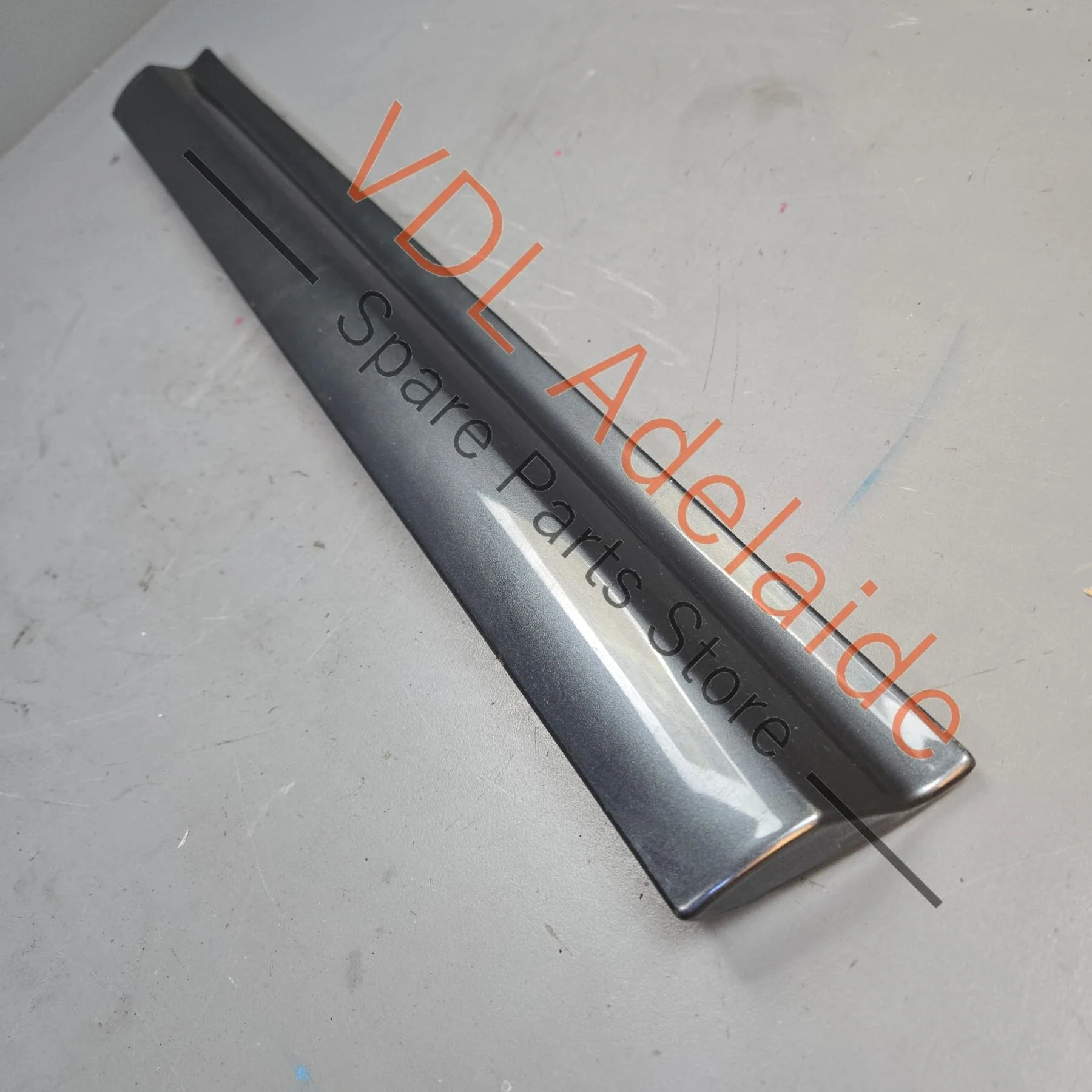 Audi A8 S8 Rear Right Lower Exterior Door Trim Moulding Plastic 4E0853970C