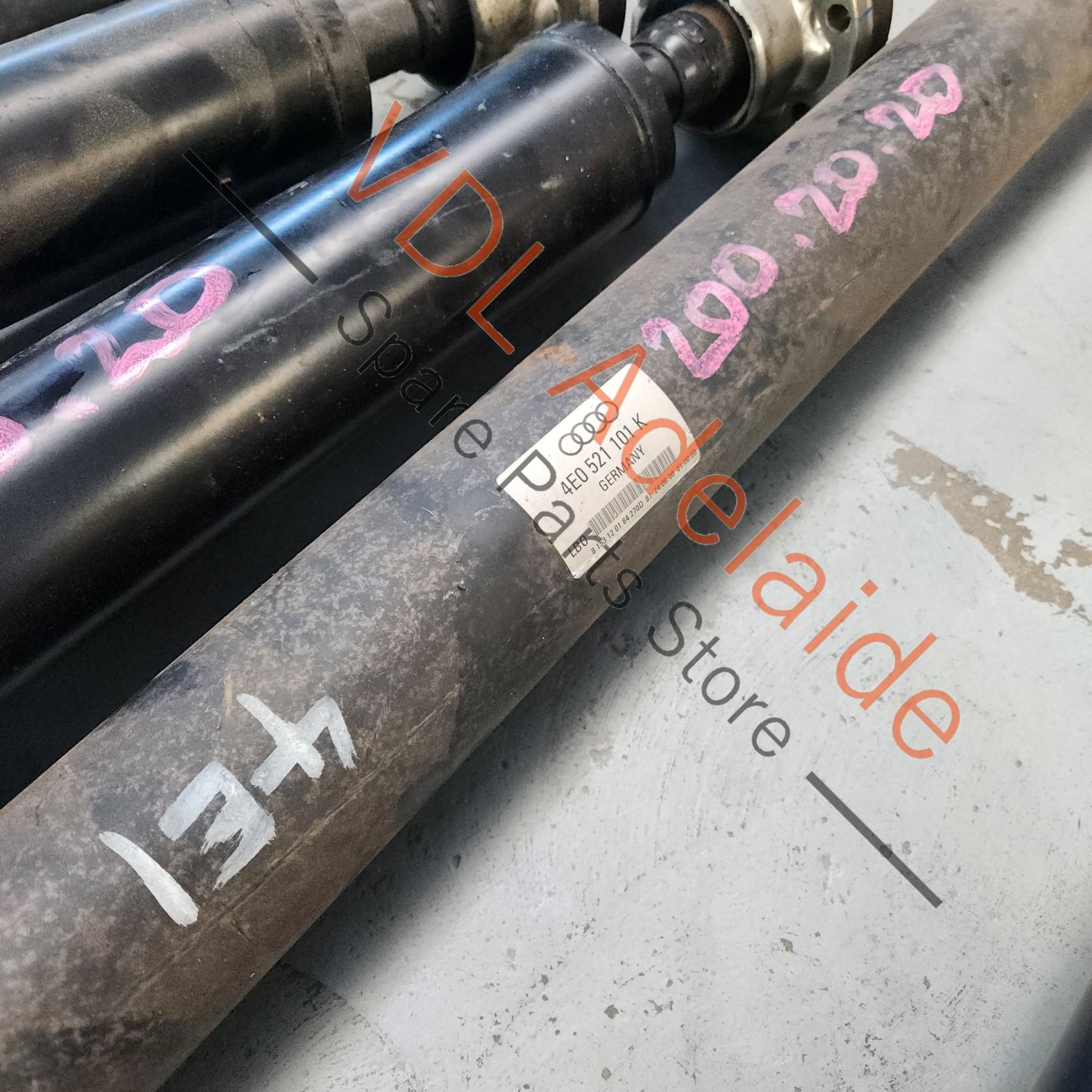 Audi A8 S8 D3 4E Cardan Propeller Tail Shaft 4E0521101K