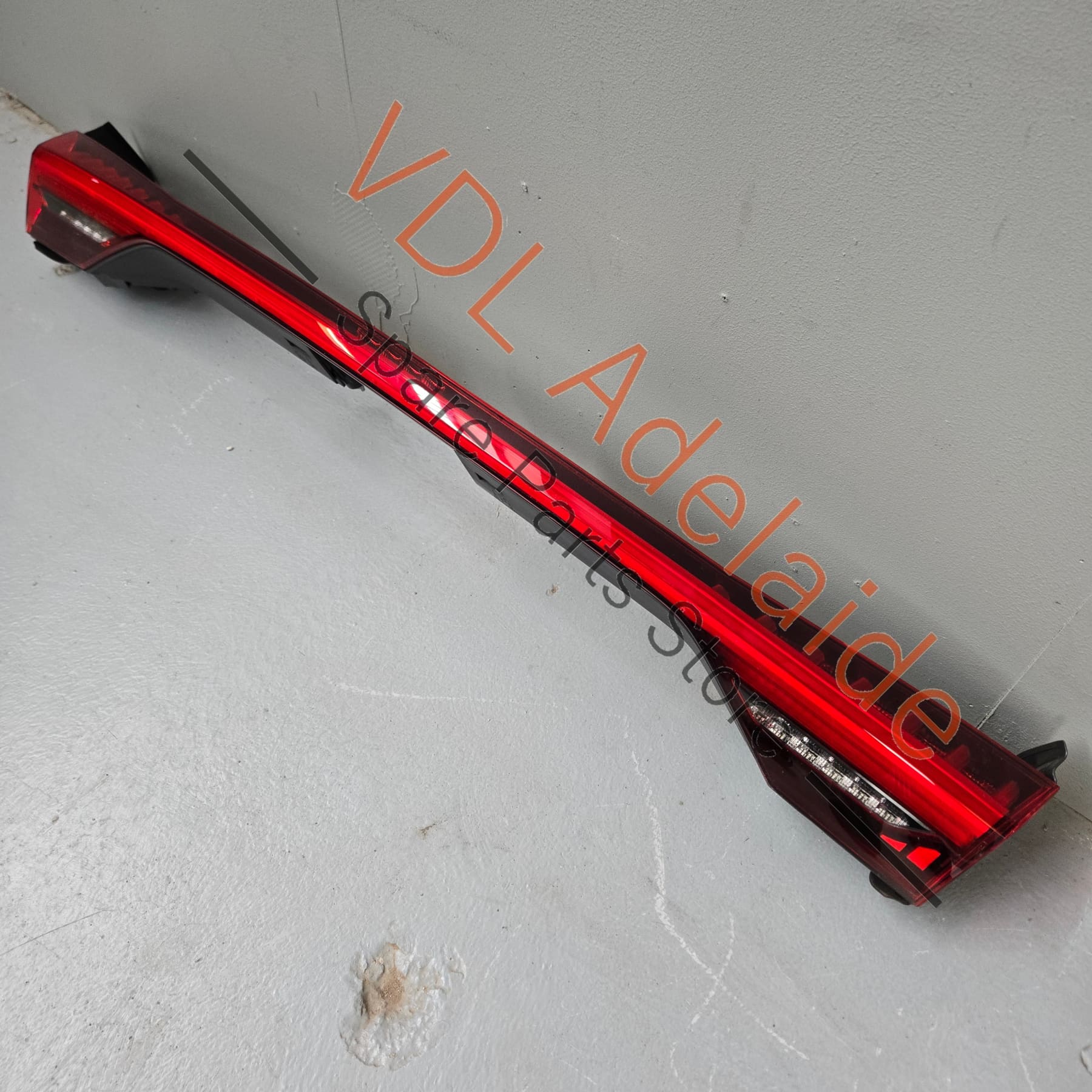 Audi A7 S7 RS7 LED Rear Middle Brake Light 4K8945095B
