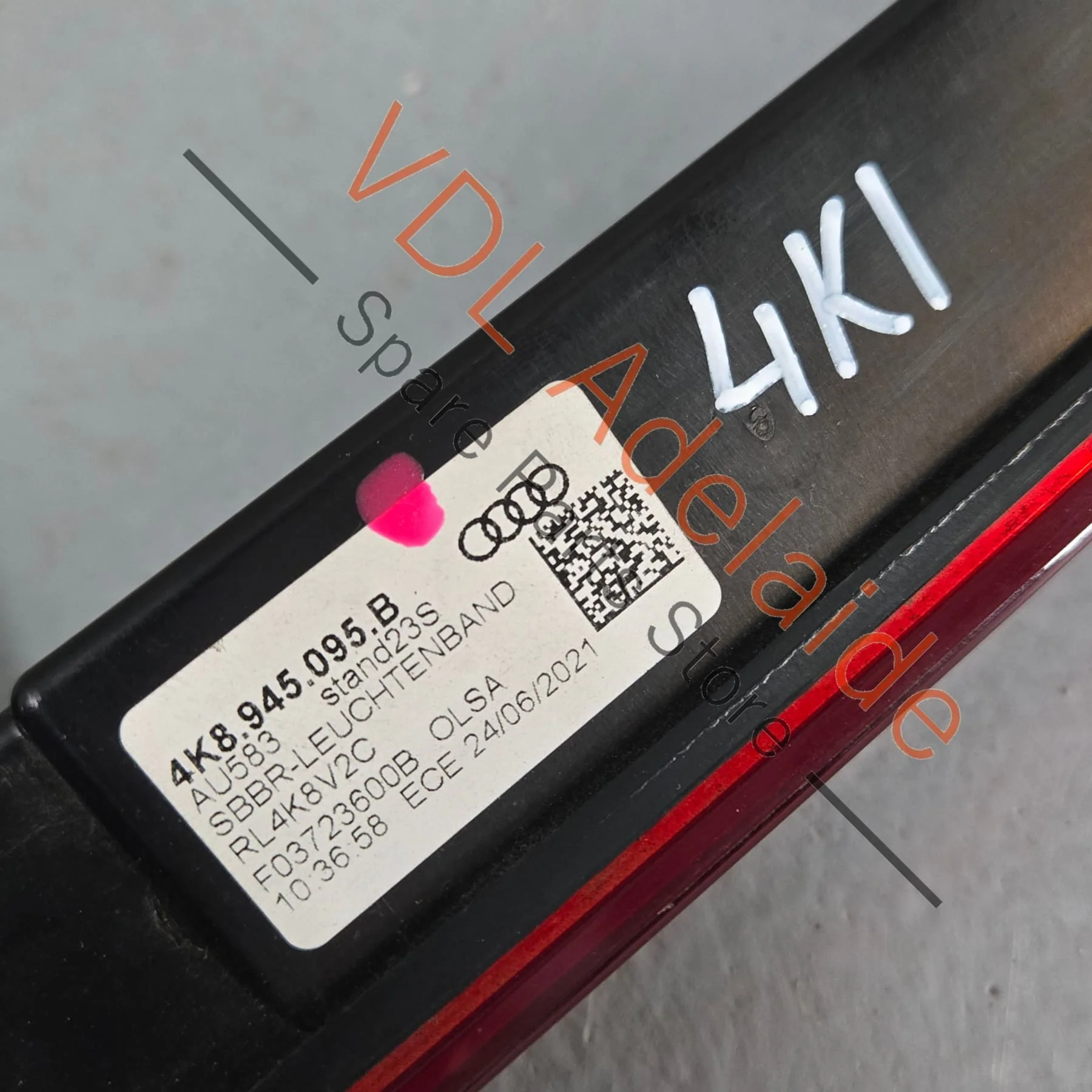 Audi A7 S7 RS7 LED Rear Middle Brake Light 4K8945095B - Image 5