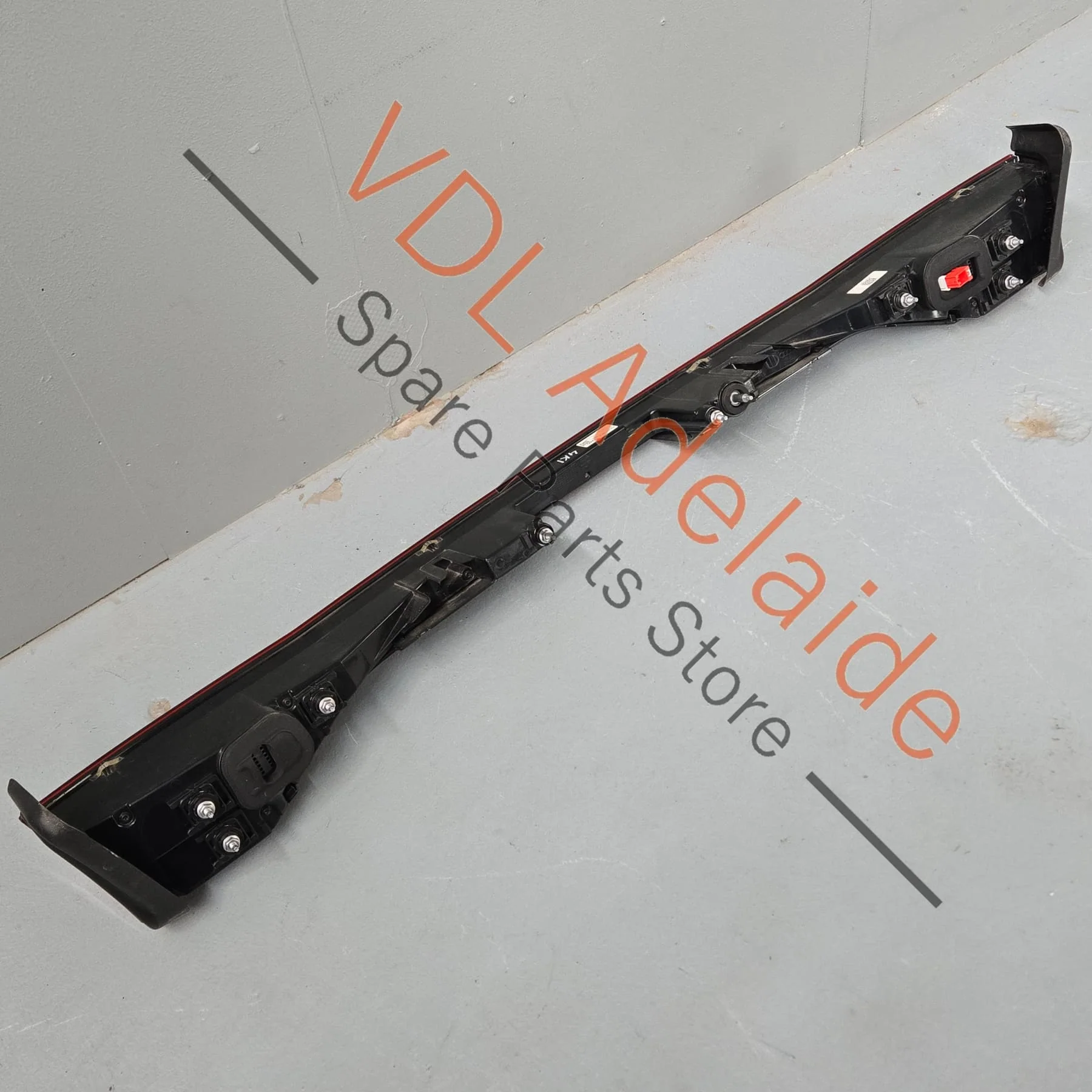Audi A7 S7 RS7 LED Rear Middle Brake Light 4K8945095B - Image 7