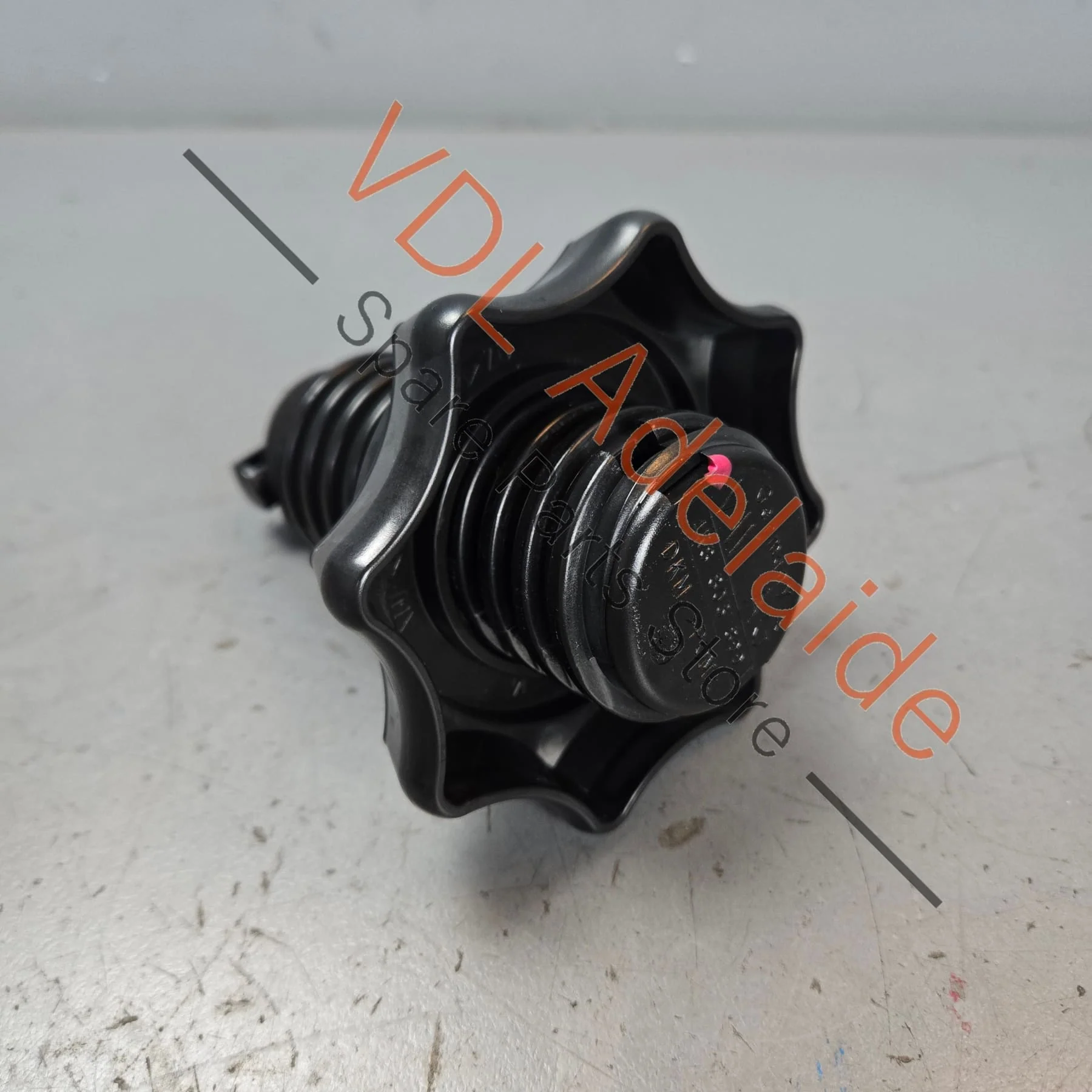 Audi A6 A7 A8 Spare Wheel Mounting Bolt Retaining Bracket 4K8803899 - Image 3