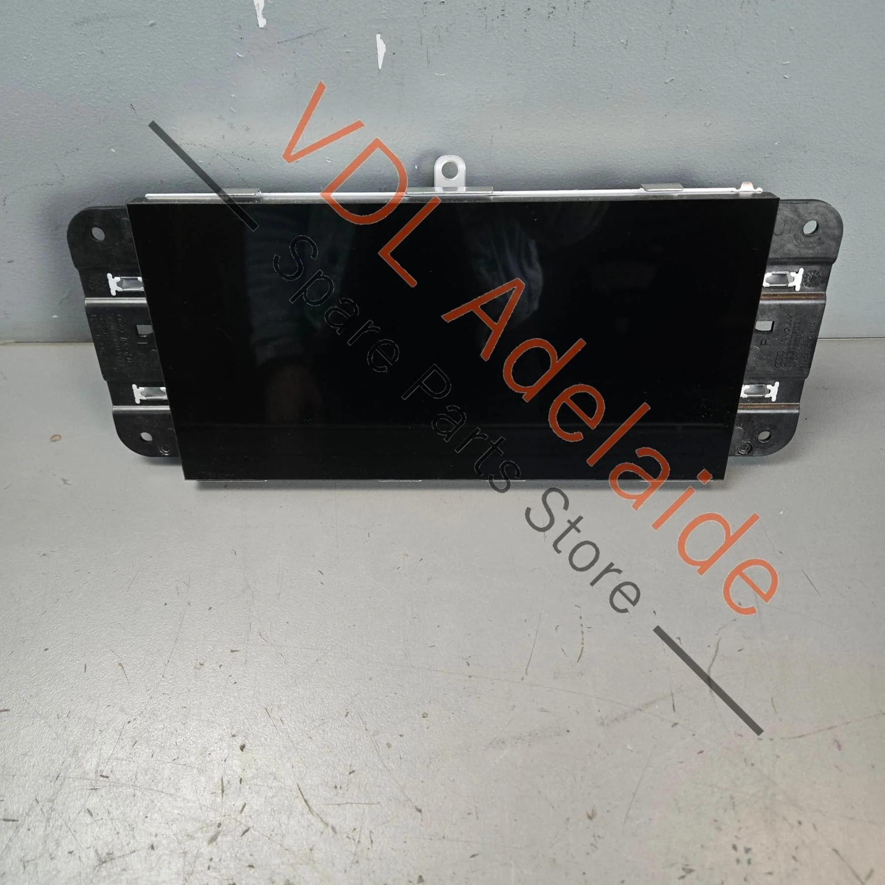 Audi 4K C8 RS7 A7 RS6 S6 10.1in Upper Centre Display Screen with soft touch 4K0919605M - Image 4