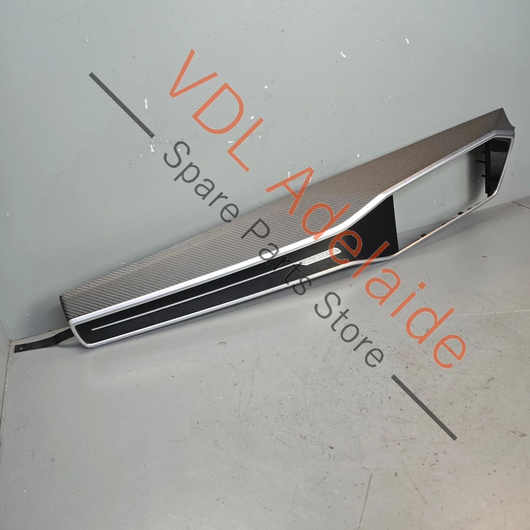 Audi RS6 RS7 Carbon Twill Dashboard Inlay Set for RHD 4K2853189C3ID 4K2853190R3ID 4K2857200GV58
