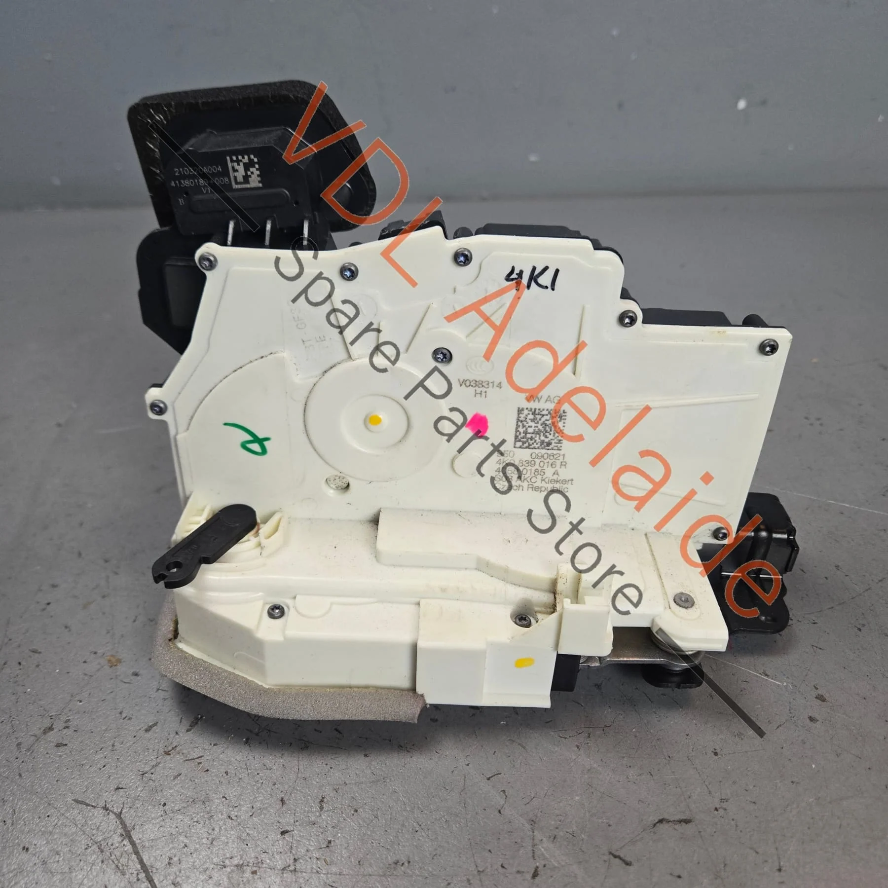 Audi Q8 A7 A6 Urus Door Lock Mechanism Rear Right 4K0839016R