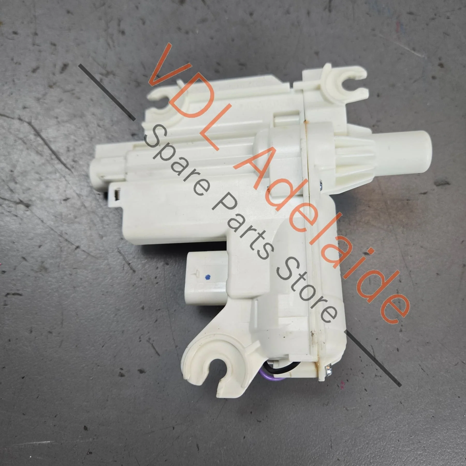 Audi A6 A7 Q8 Urus Left side Interior Door Lock Handle Actuator Motor 4N0837059 - Image 4