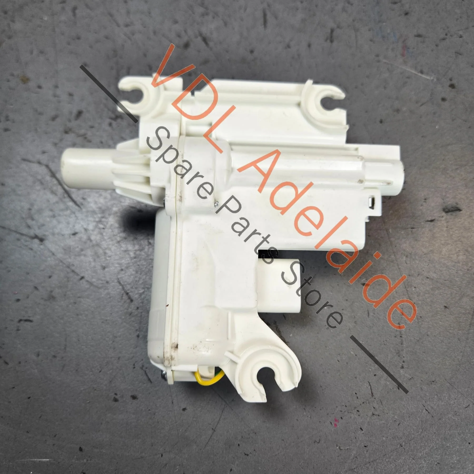 Audi A6 A7 Q8 Urus Right side Interior Door Lock Handle Actuator Motor 4N0837060 - Image 4