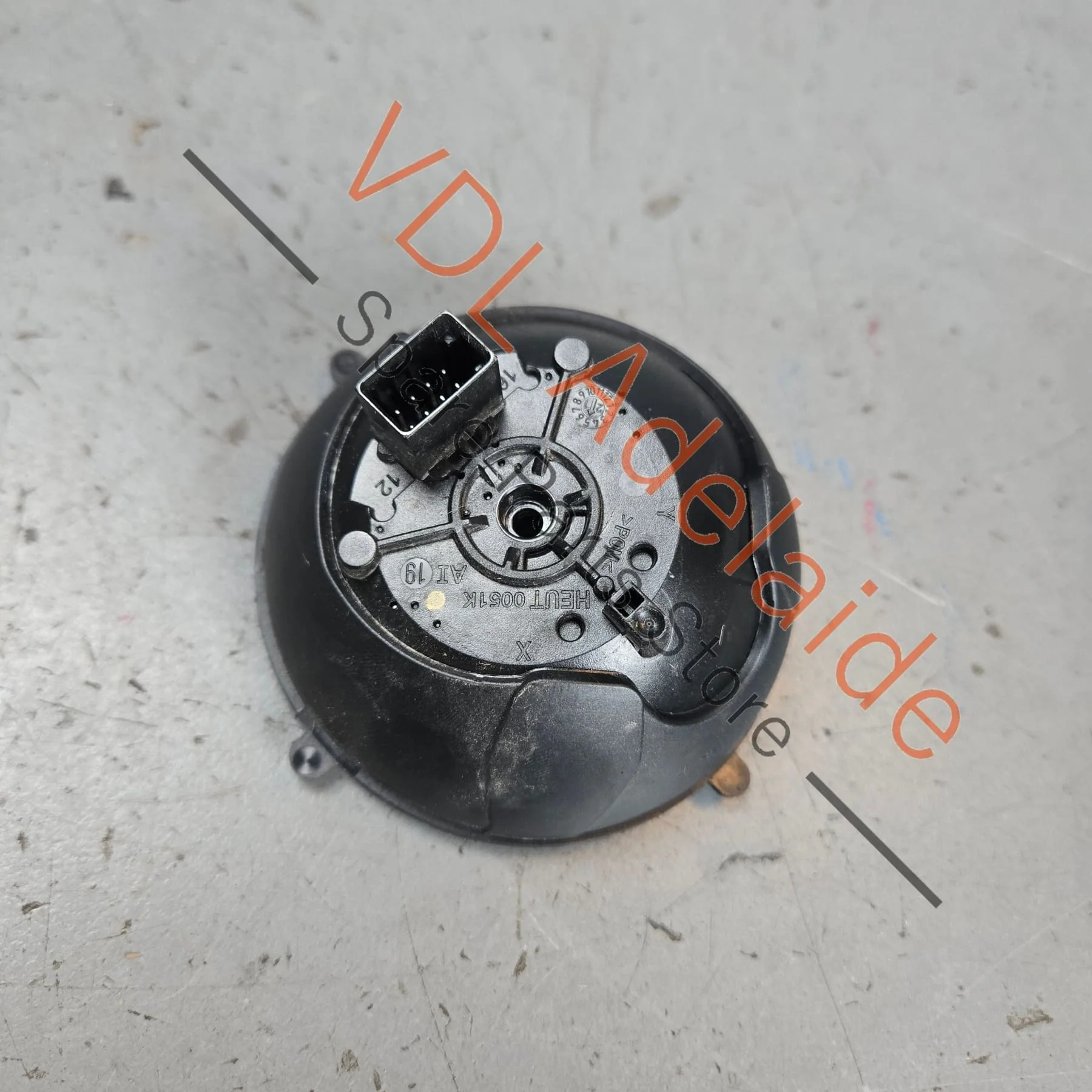 Audi A6 A7 A8 Etron Left Mirror Adjustment Motor 4N0959577A - Image 3