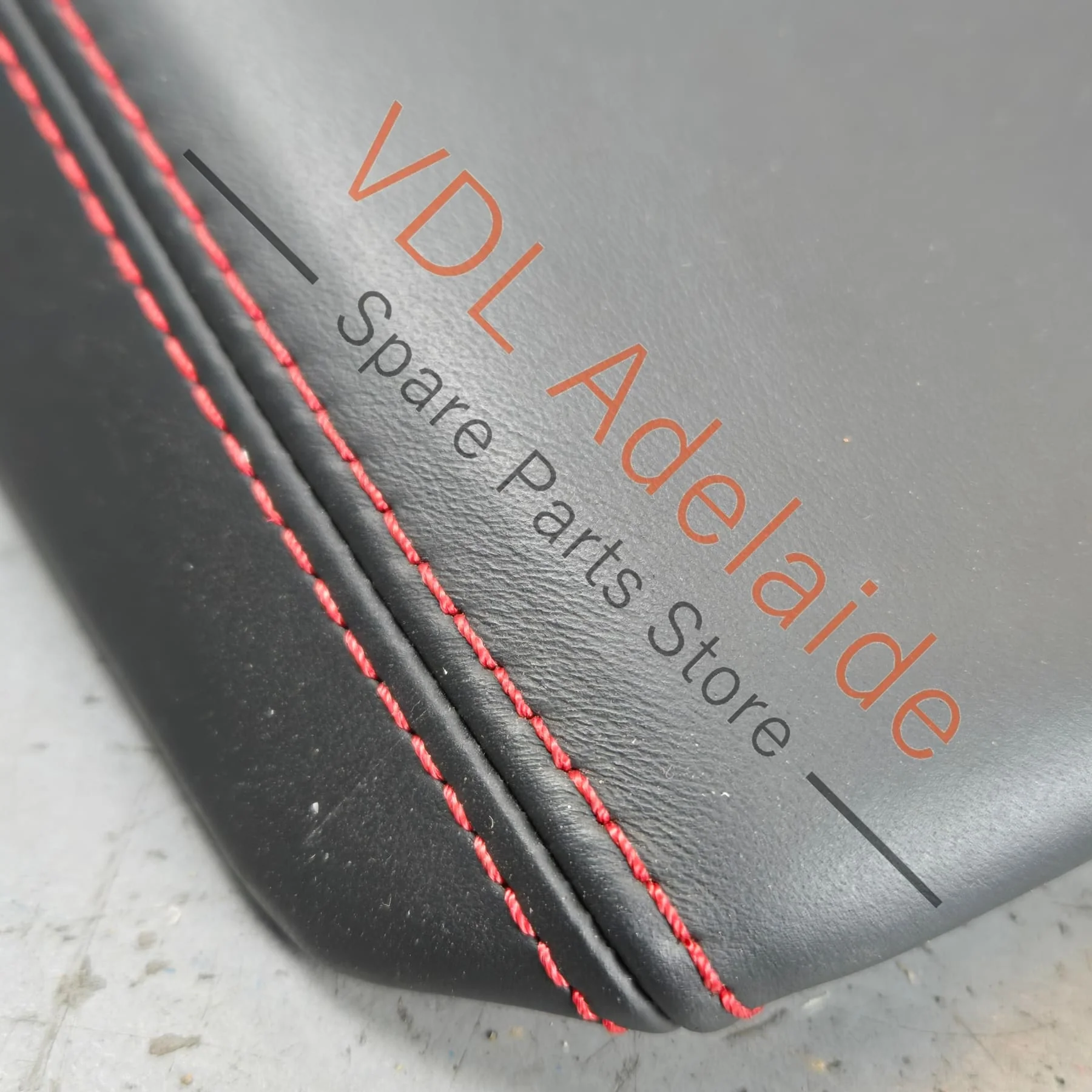 Audi RS7 Centre Armrest Arm Rest for Driver Black Leather Red Stitch 4K0864207K THC - Image 3