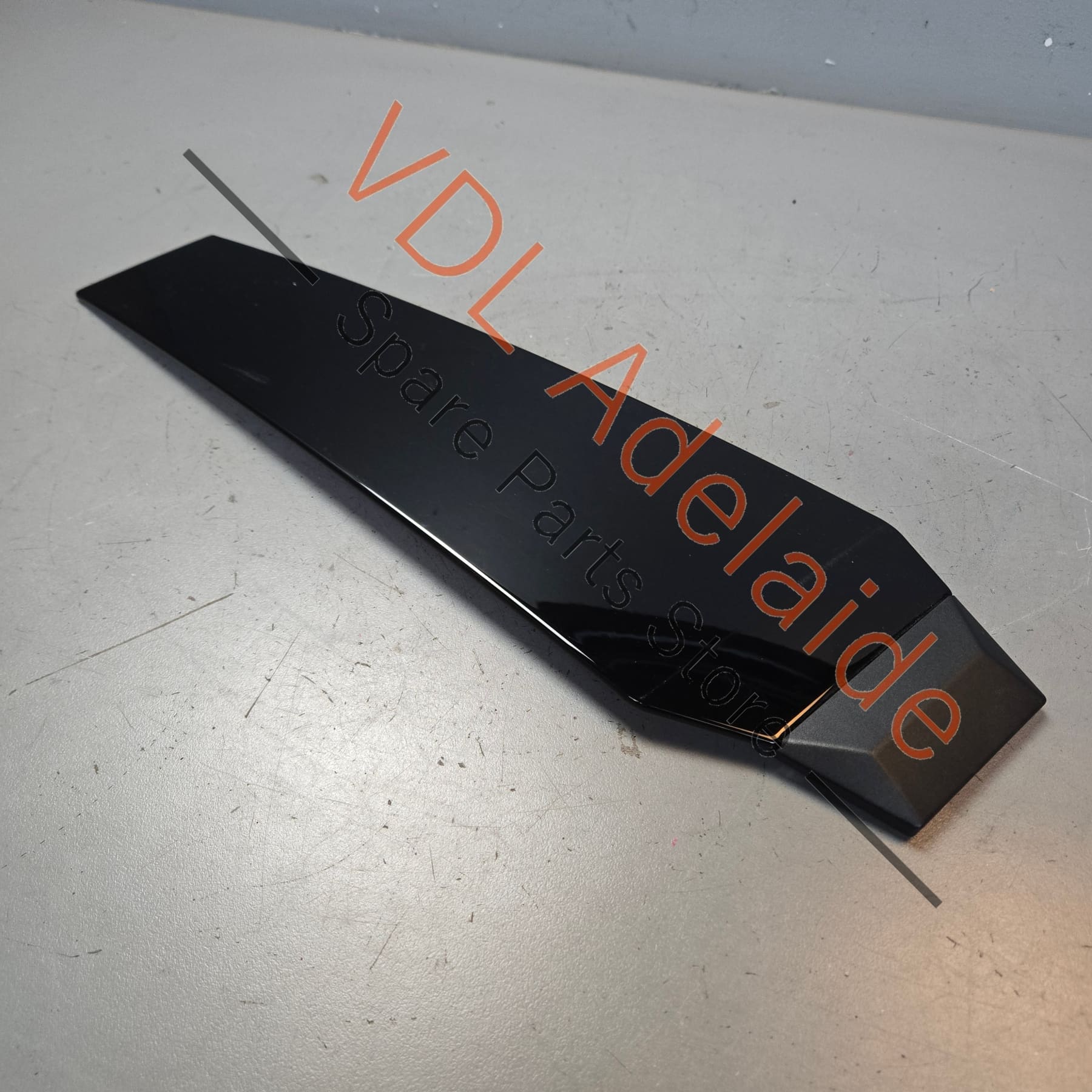 Audi A7 S7 RS7 Right B Pillar Gloss Black Exterior Trim Moulding 4K8853290 T94 - Image 4