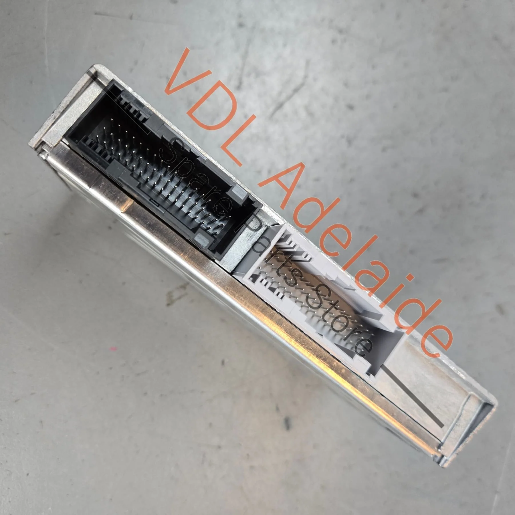 Audi Interface for Diagnosis Gateway CGW Module 4KL907468E - Image 4