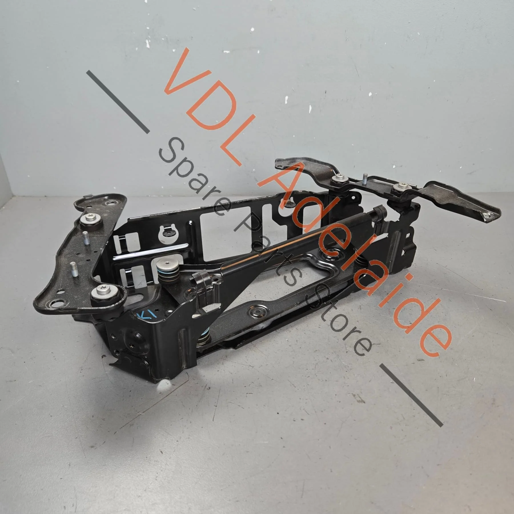 Audi A6 A7 S7 RS7 Air Suspension Pump Bracket 4K0616005C - Image 4