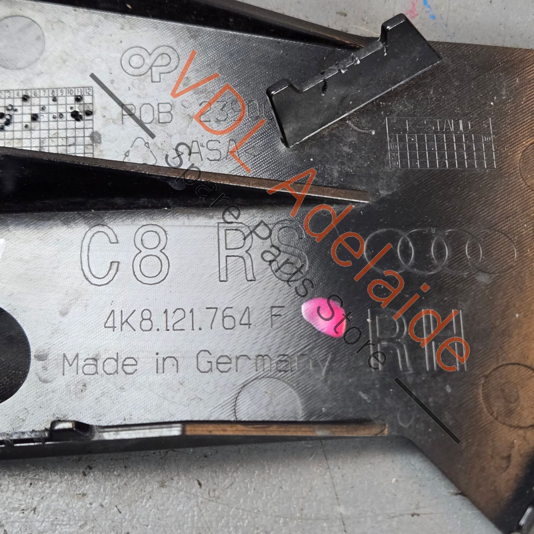 Audi RS7 Front Bumper Guide Bracket Right 4K8121464A - Image 3