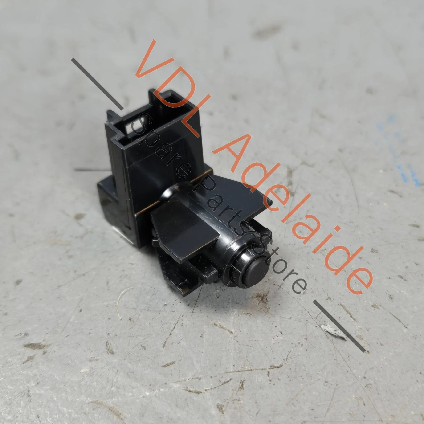 Audi A7 Q8 E-tron Quattro Cabin Air Temperature Sensor 4N0820541 6PS