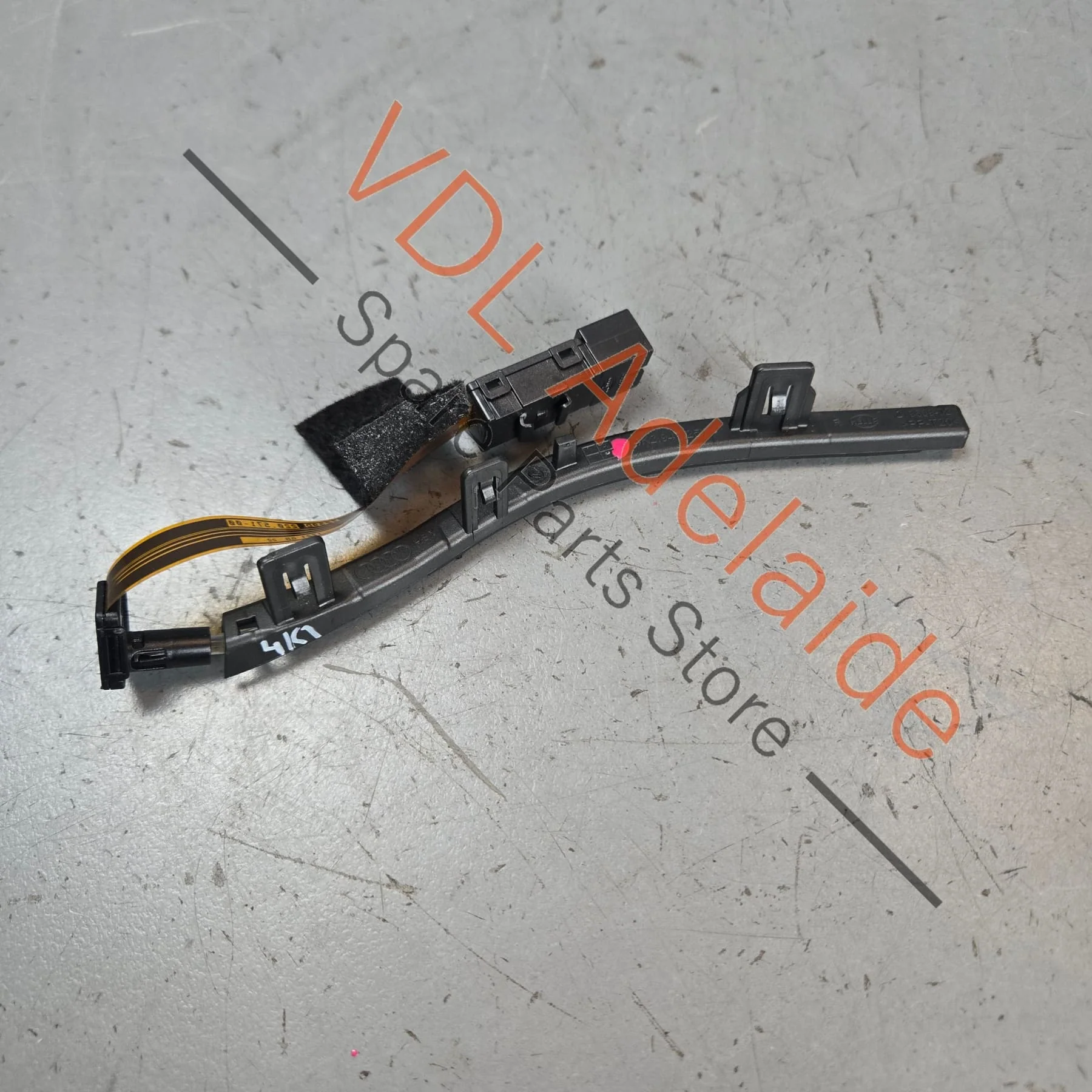 Audi RS7 Fibre Optic Conductor for Left drivers side dashboard for RHD 4K2947251A - Image 4