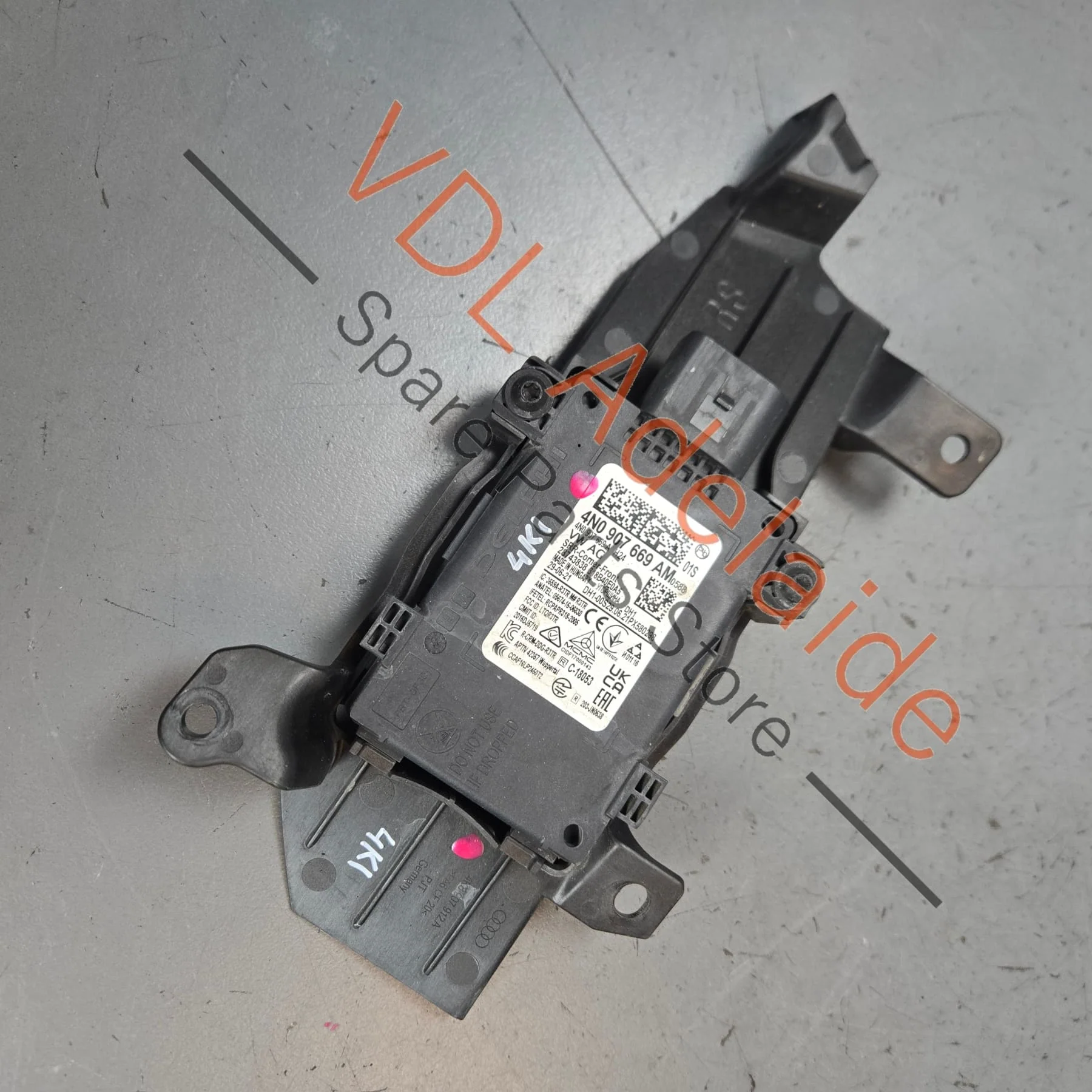 Audi A6 A7 Q8 Front Right Lane Change Assist Radar Sensor 4N0907669AM