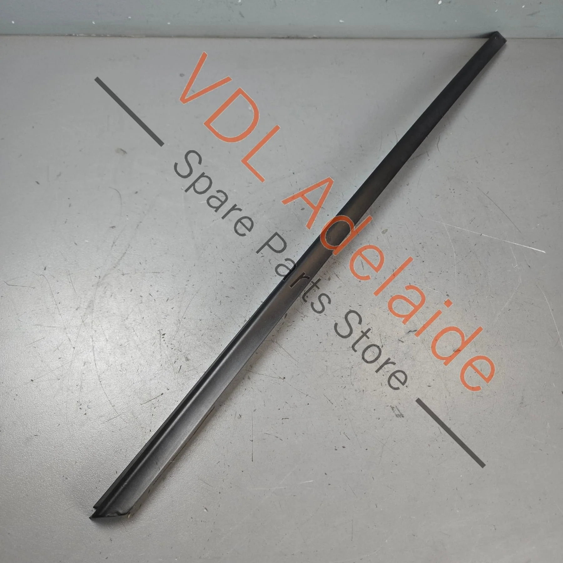 Audi A7 S7 RS7 Front Windscreen Left Water Deflector Strip Rubber Seal 4K8854327