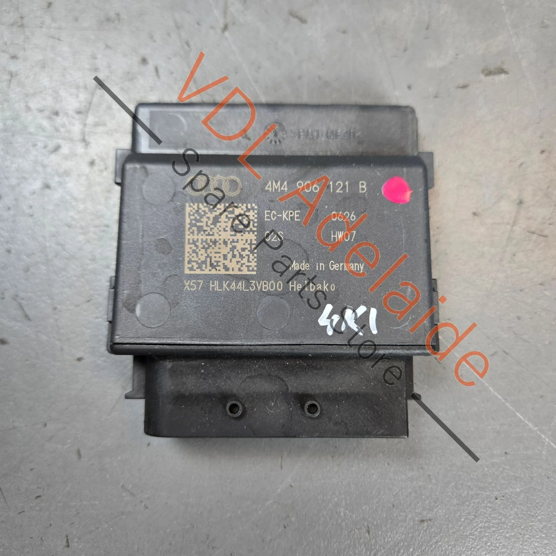 Audi Genuine RS6 RS7 Fuel Pump Control Module Relay 4M4906121B