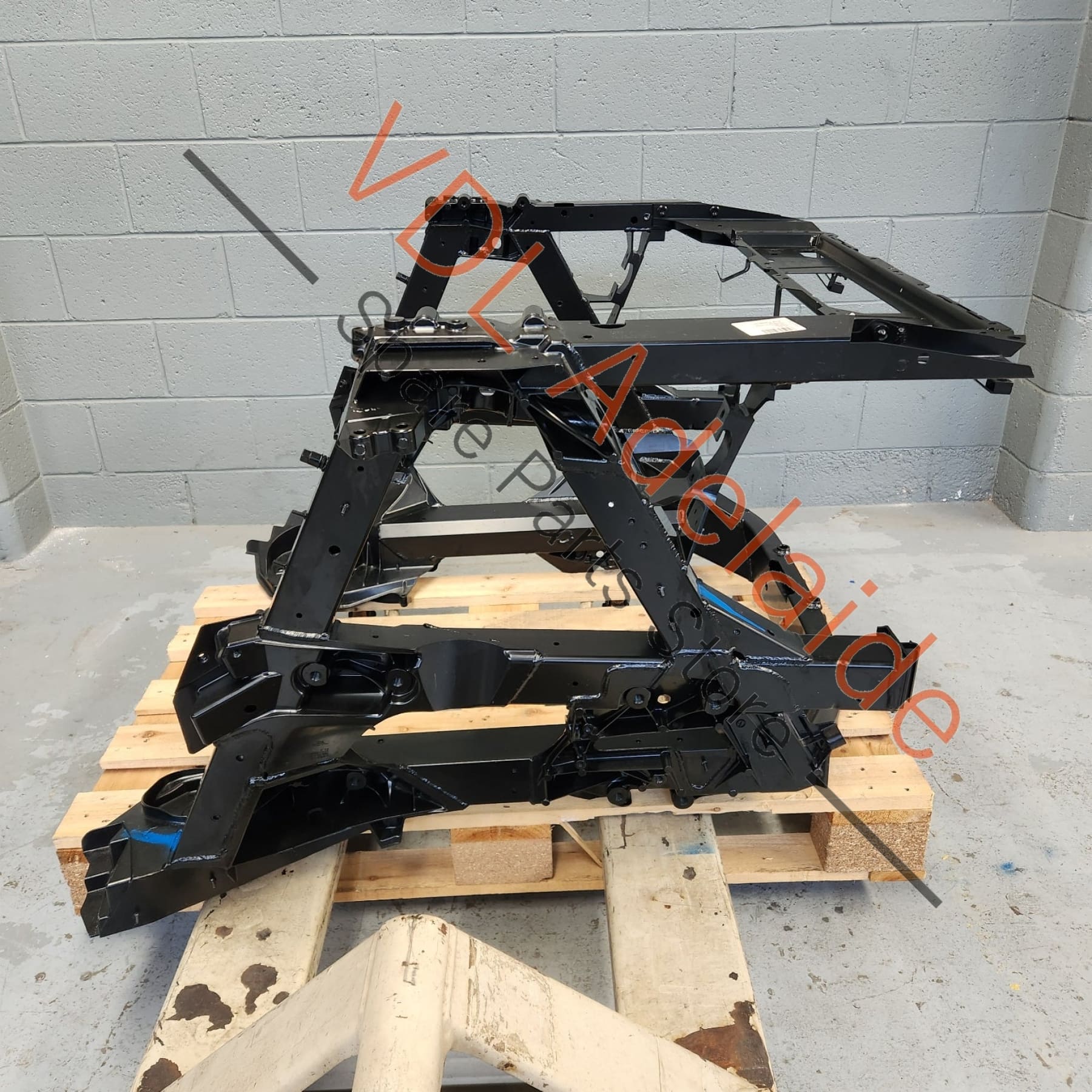 Audi R8 4S 2016-2024 Rear Body Frame Brand New 4S8813031K - Image 4