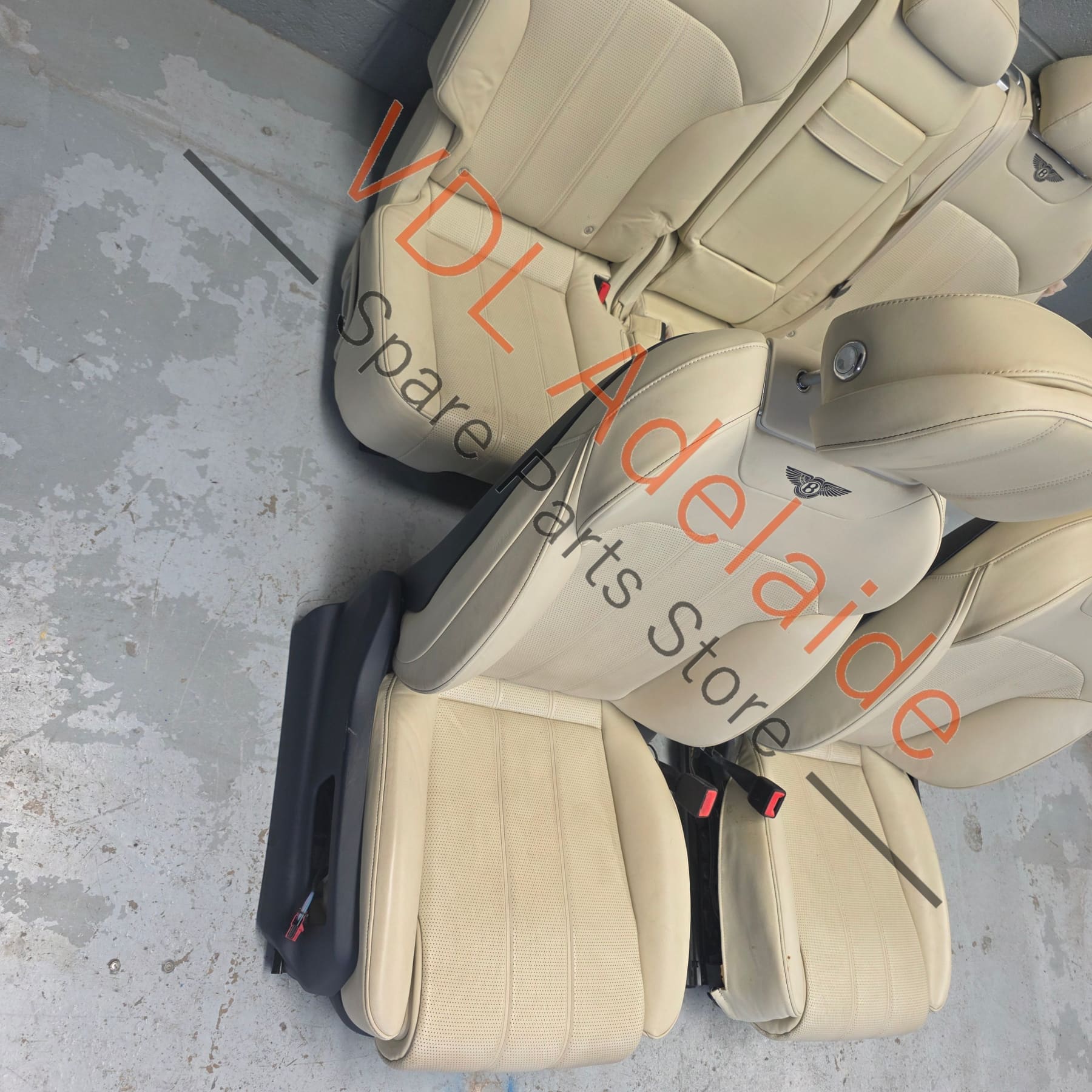 Bentley Bentayga Set of Cream Leather Seats 'Linen' with Contrast Stitching Logo - Image 4