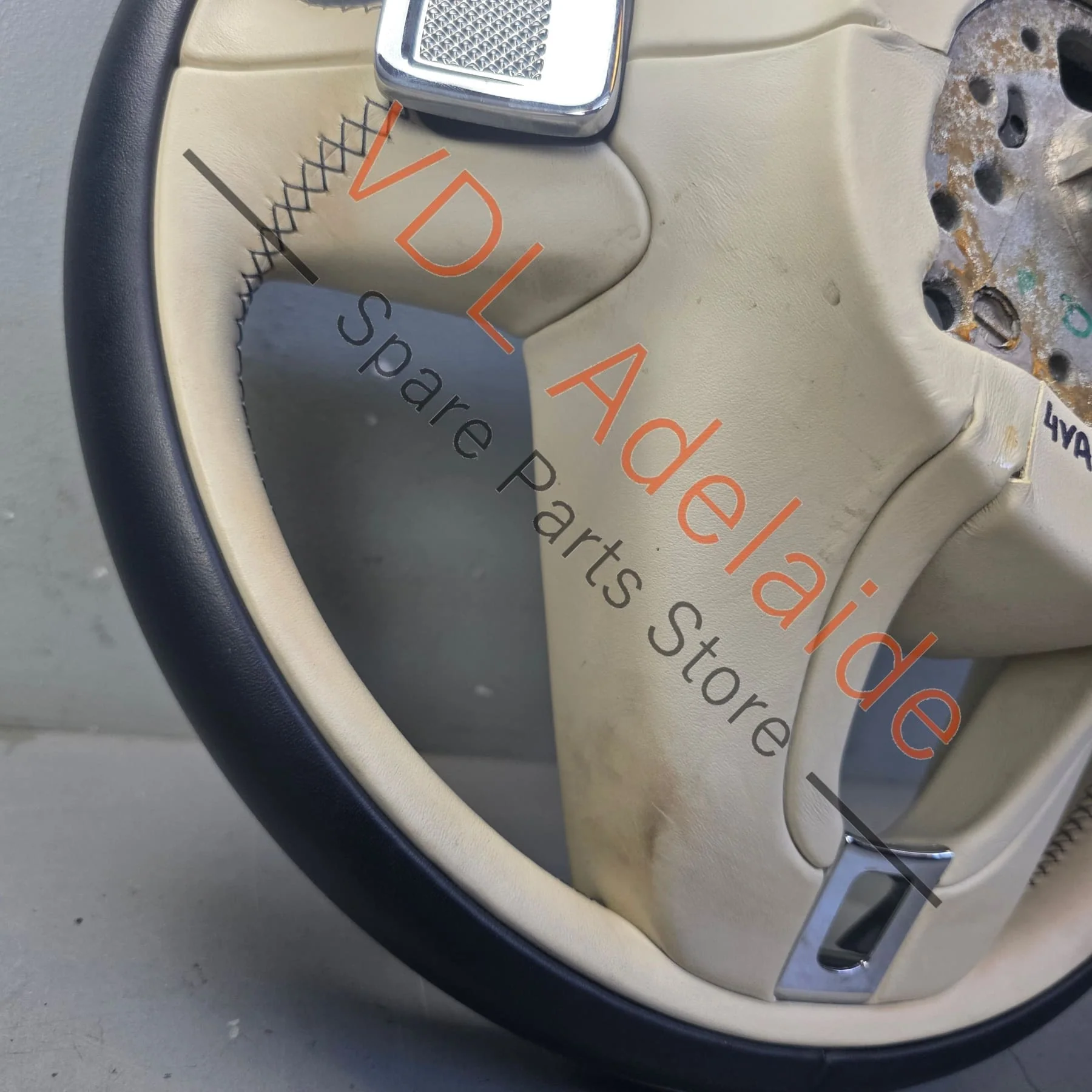 Bentley Bentayga Multispoke Steering Wheel Leather Hide colour Linen / Imperial Blue 36A419089A - Image 10